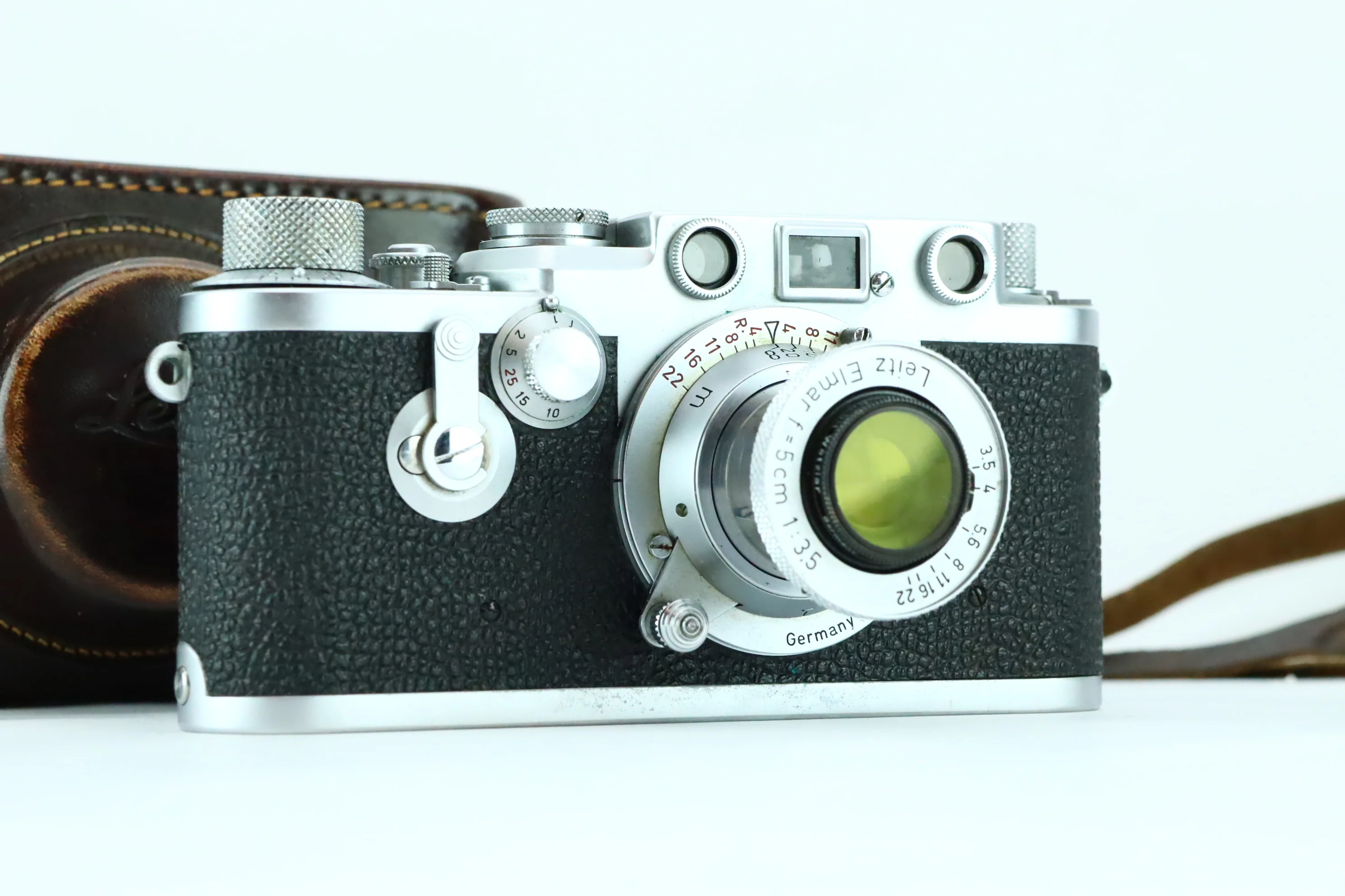 Leica IIIf Red Dial and Leitz Elmar 50mm f/3.5  *Like New*