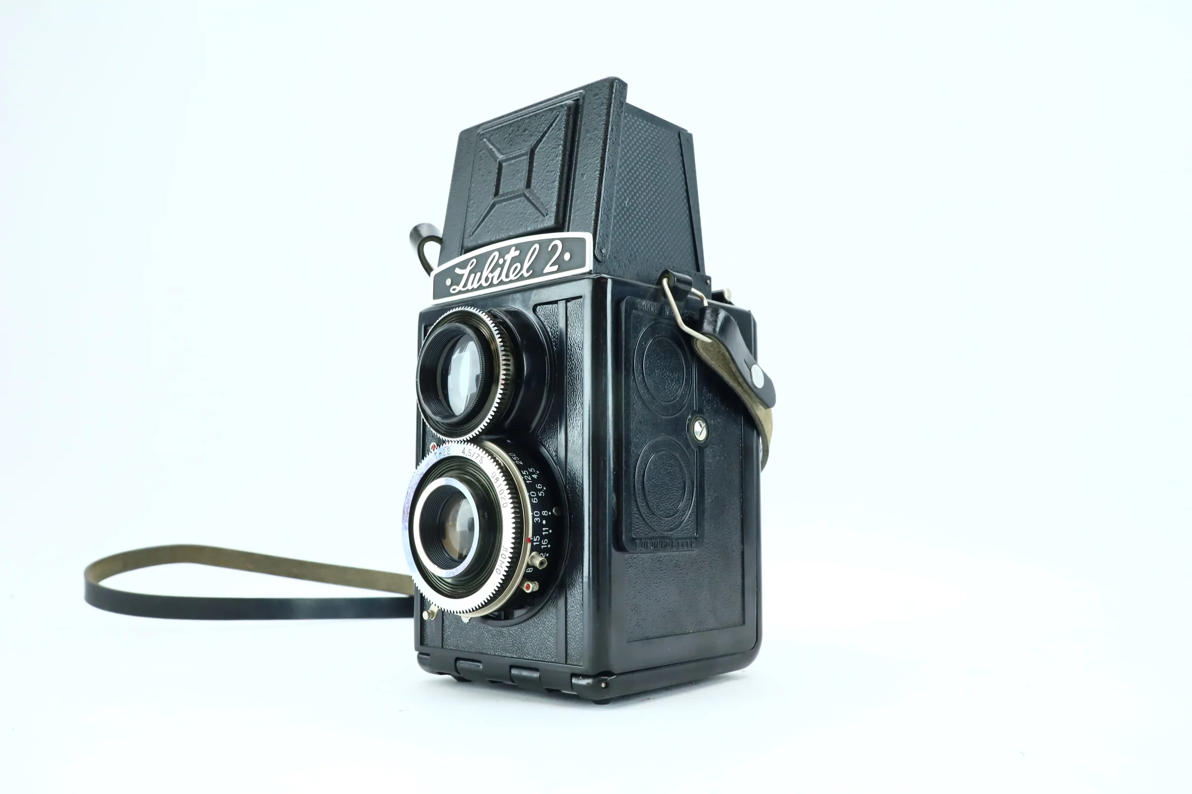 Lubitel 2 with T-22 75mm f/4.5 - Image 3