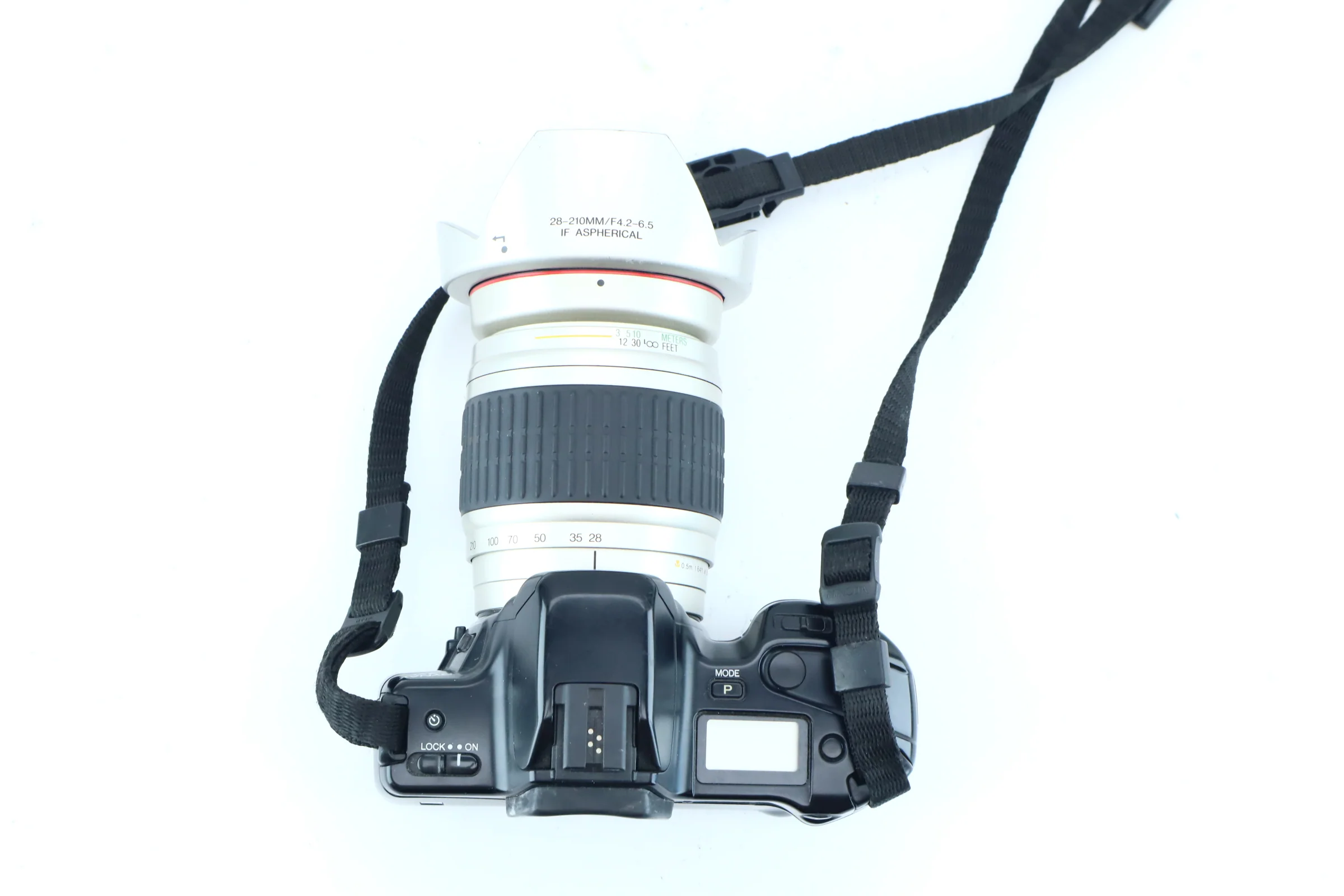 Minolta Dynax with Voigtländer 28–210mm f/4.2–6.5 Lens - Image 4