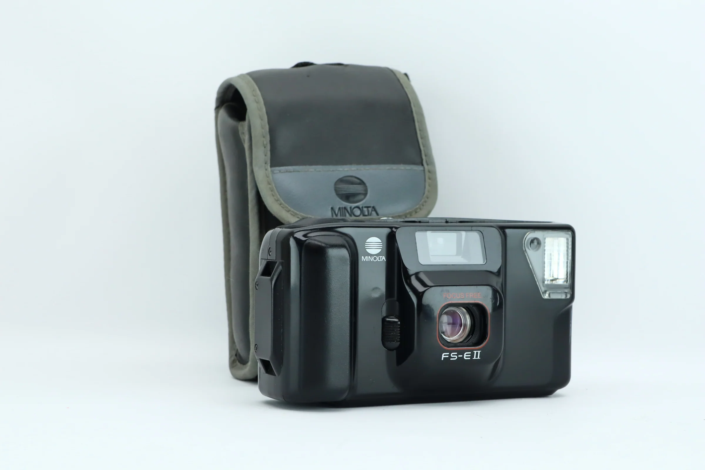 Minolta FS-E II focus free compact camera - Image 2