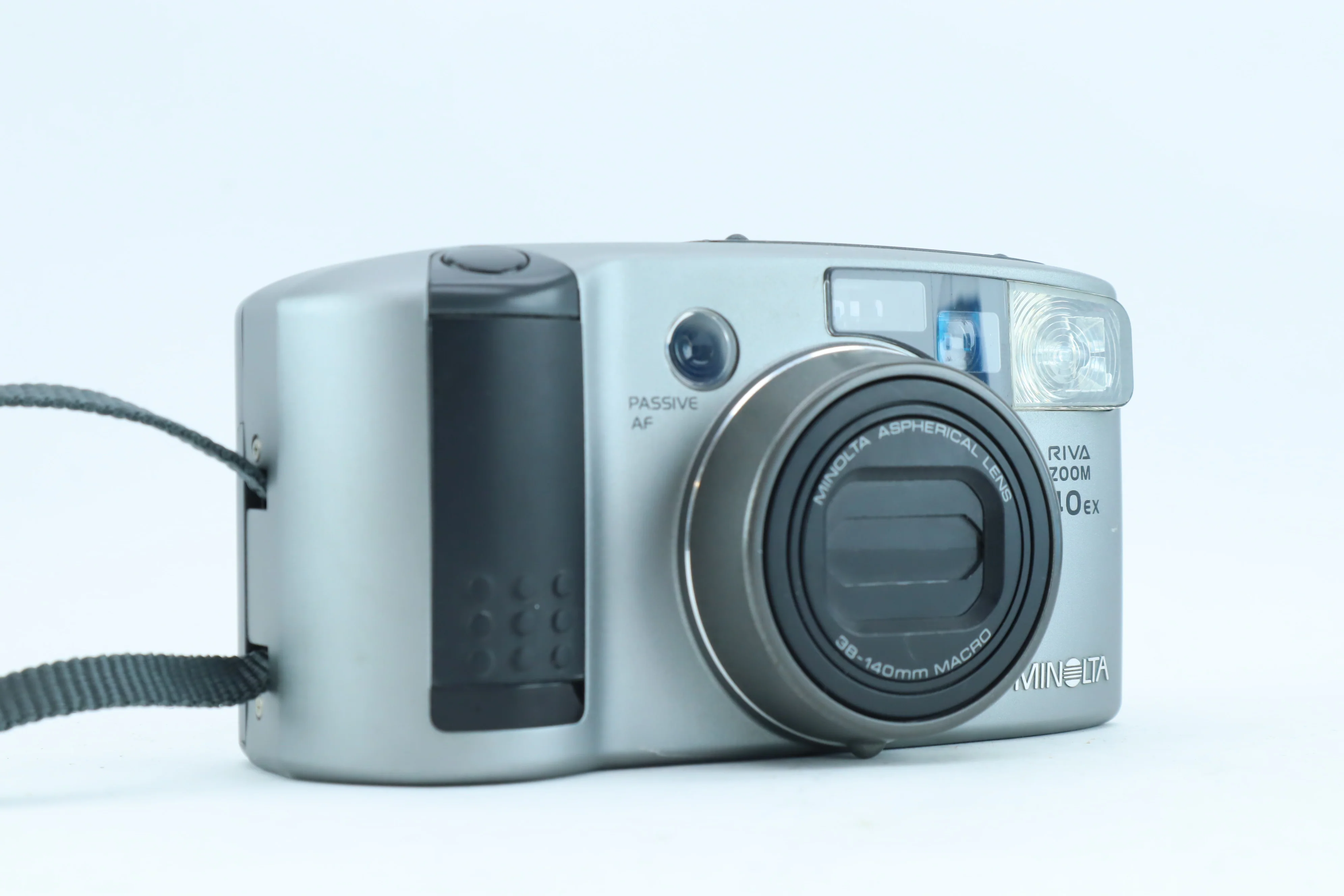 Minolta Riva Zoom 140 EX