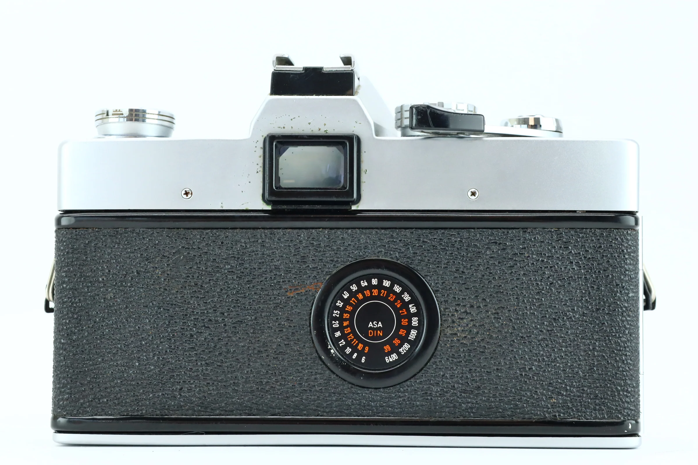 Minolta SRT303 + MC W.ROKKOR 28mm 2,8 - Image 4