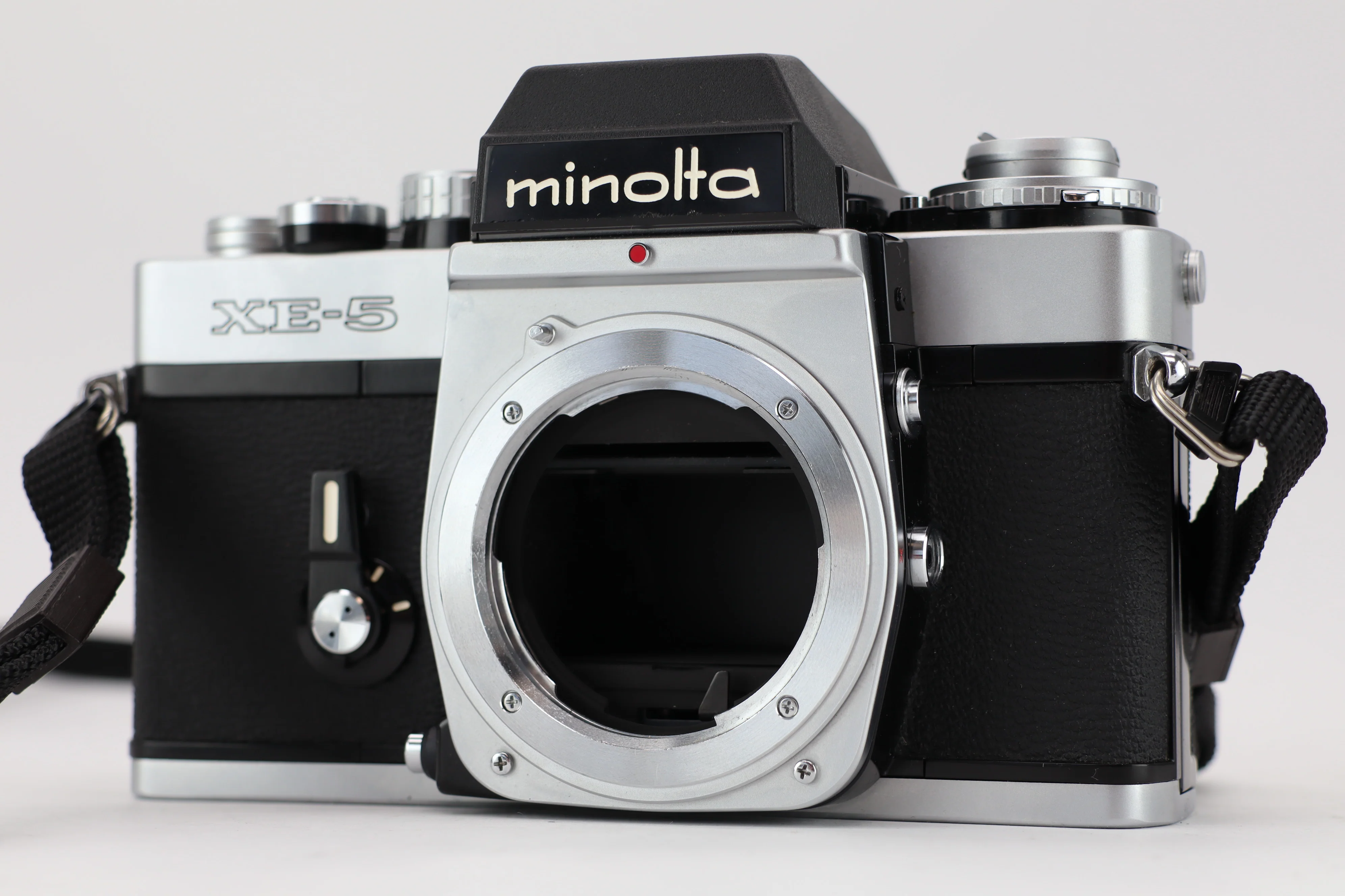 Minolta XE-5 - Image 3