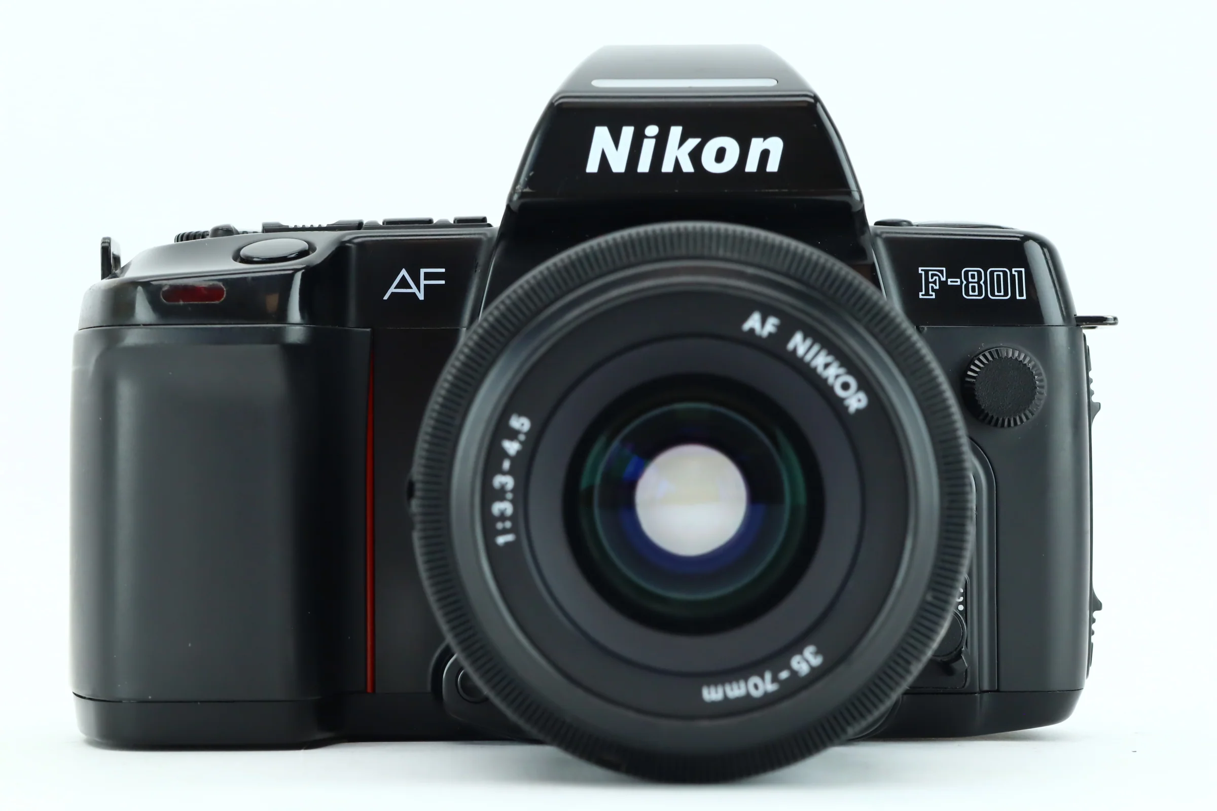 Nikon AF F-801 35-70mm 3,3-4,5 - Image 2