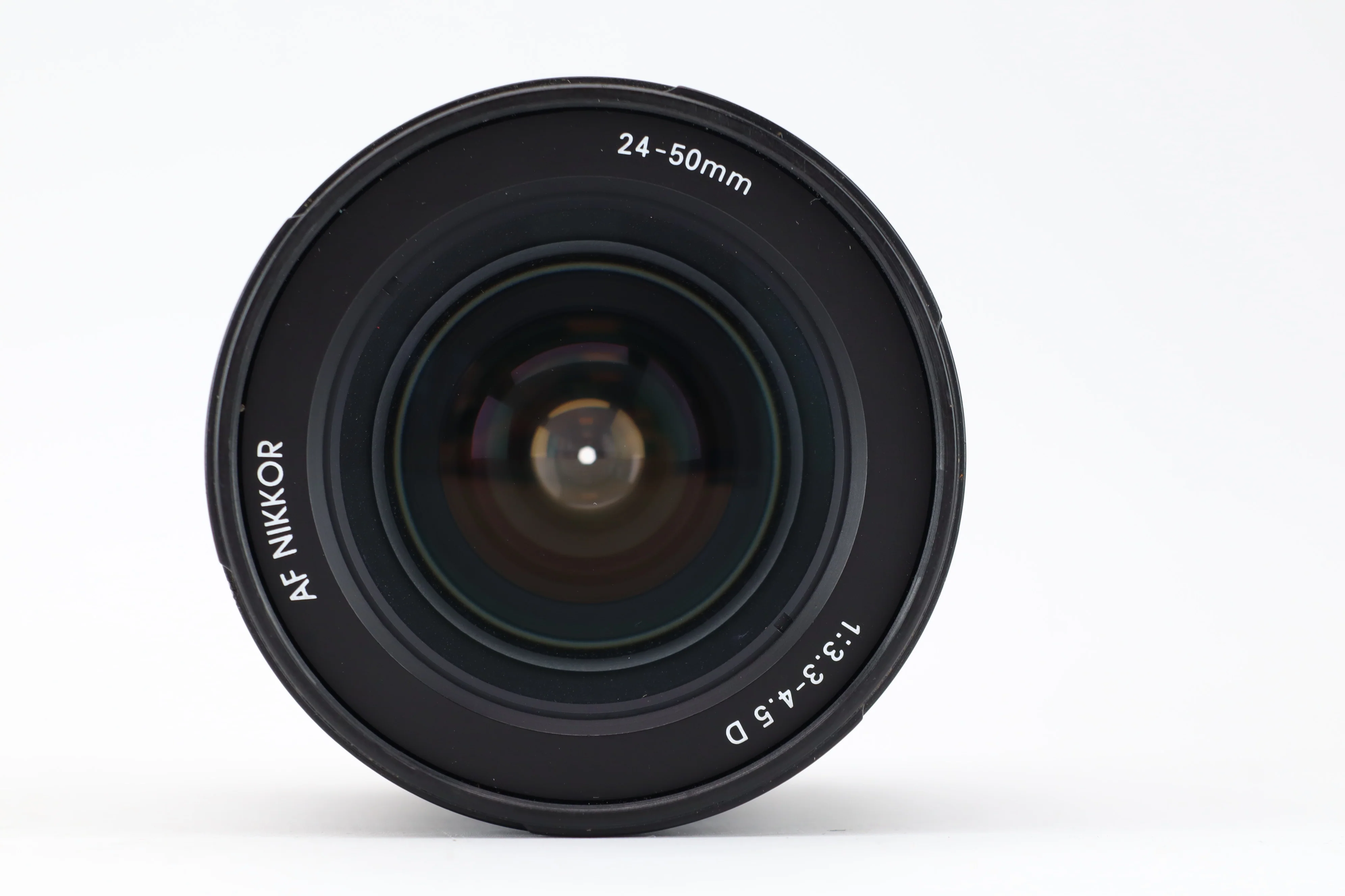 Nikon AF NIKKOR 24-50mm 3,3-4,5 - Image 3