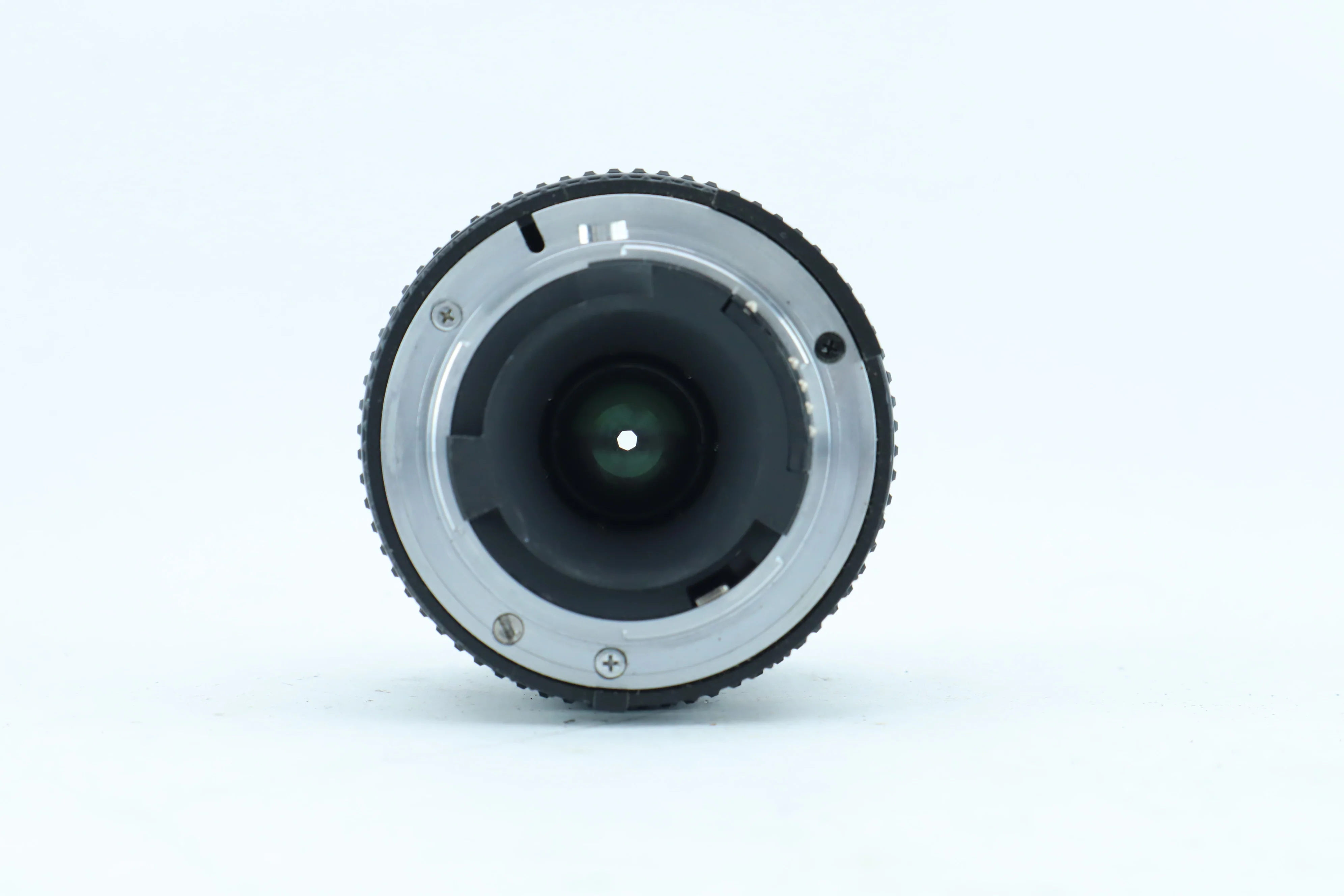 Nikon AF Nikkor 35-70mm f/3.3-4.5 - Image 5