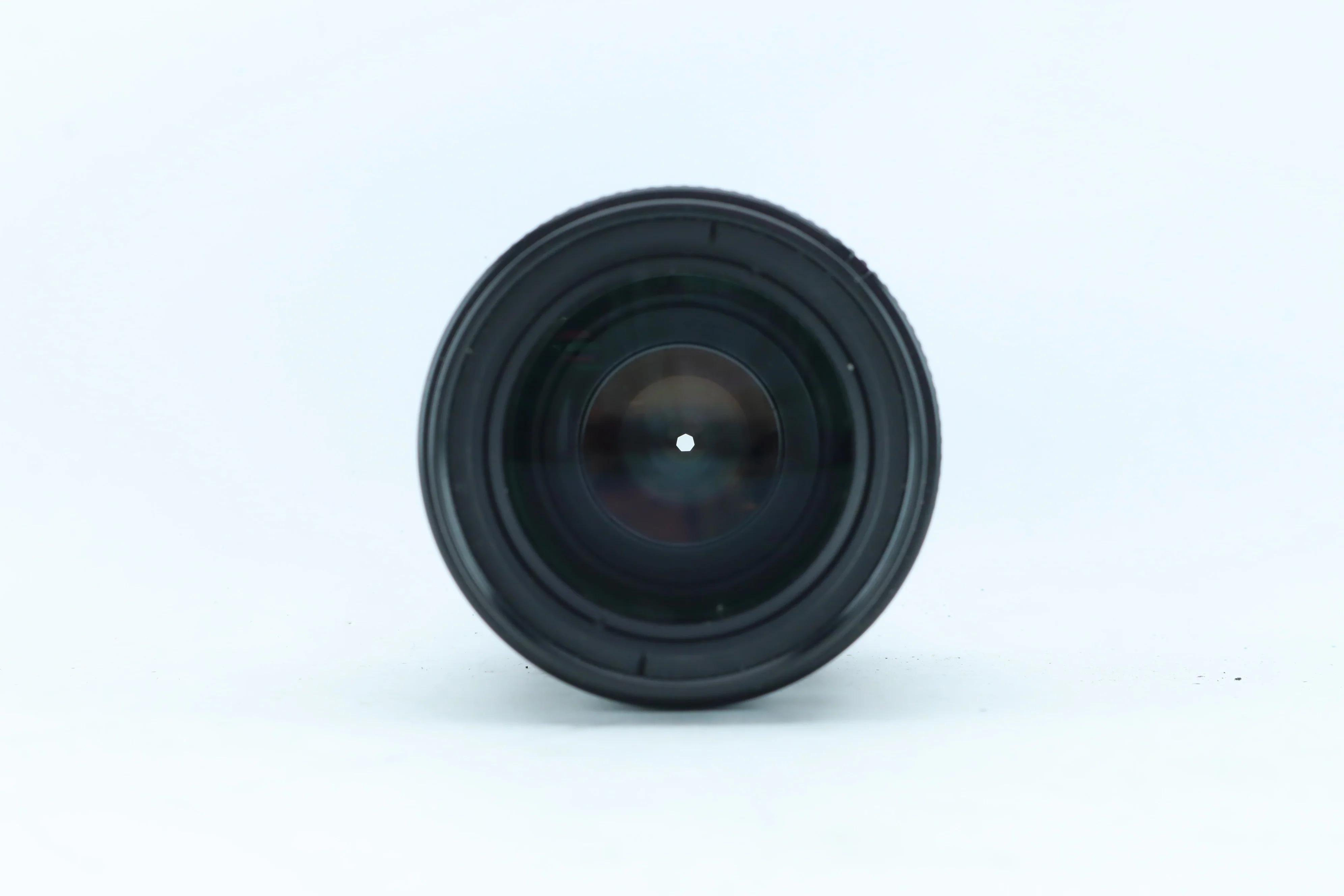 Nikon AF Nikkor 70-210mm f/4-5.6 - Image 4