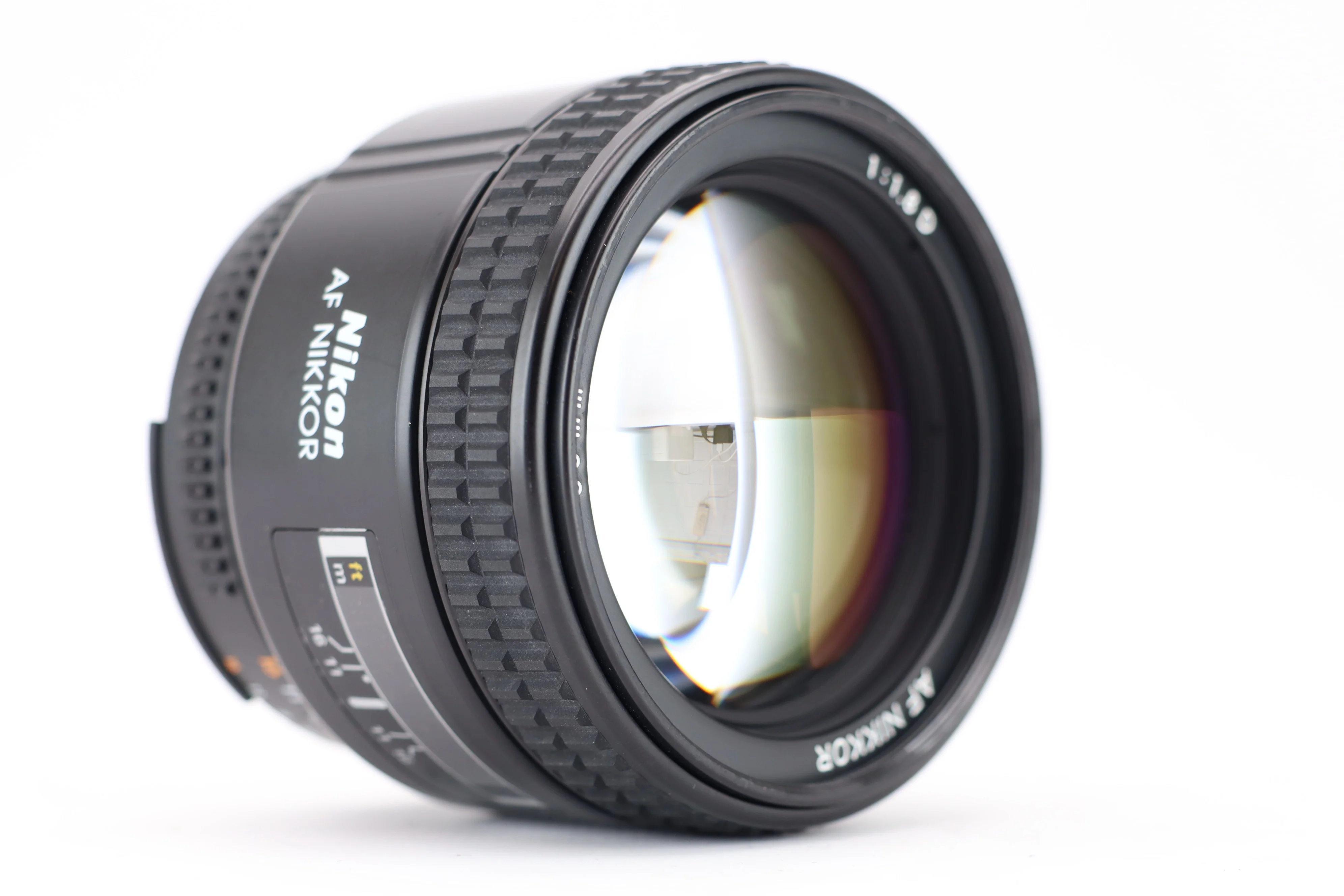 Nikon AF NIKKOR 85mm 1,8D - Image 3