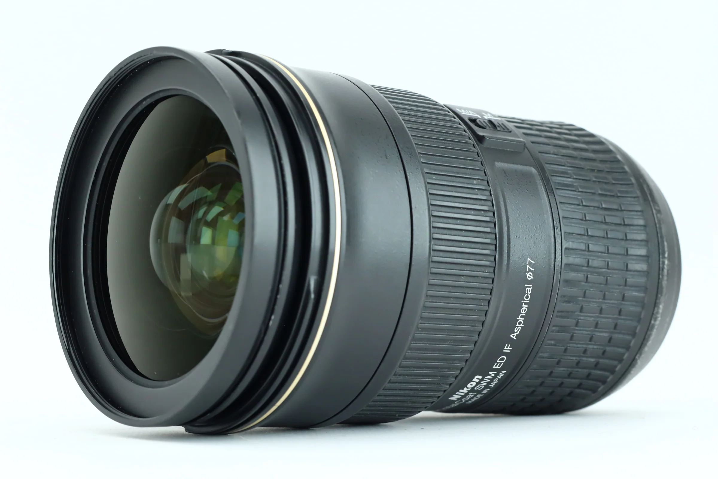 Nikon AF-S NIKKOR 24-70mm 2,8G ED - Image 4
