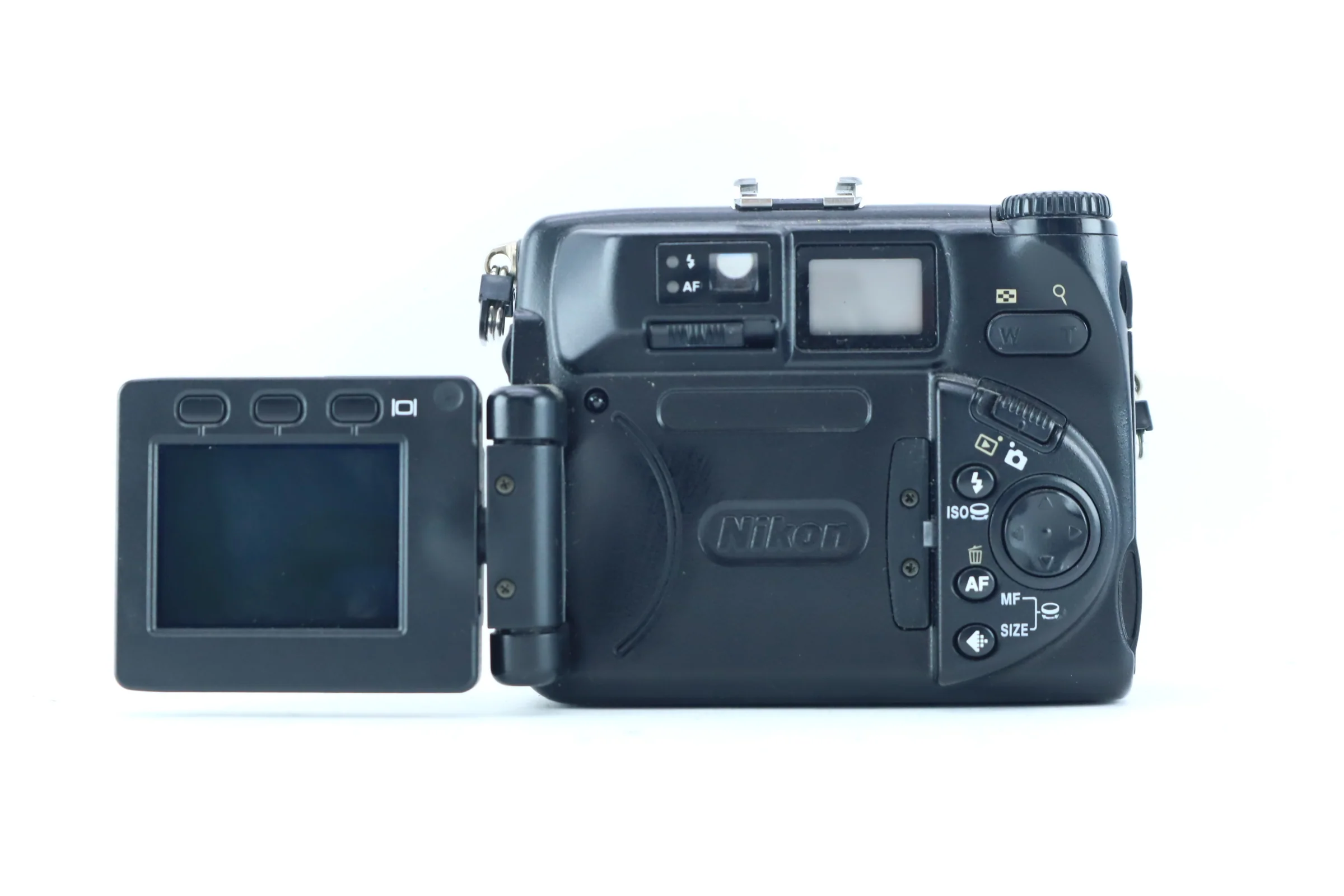 Nikon Coolpix 5000 with 28-85mm f/2.8-4.8 Zoom Nikkor - Image 4
