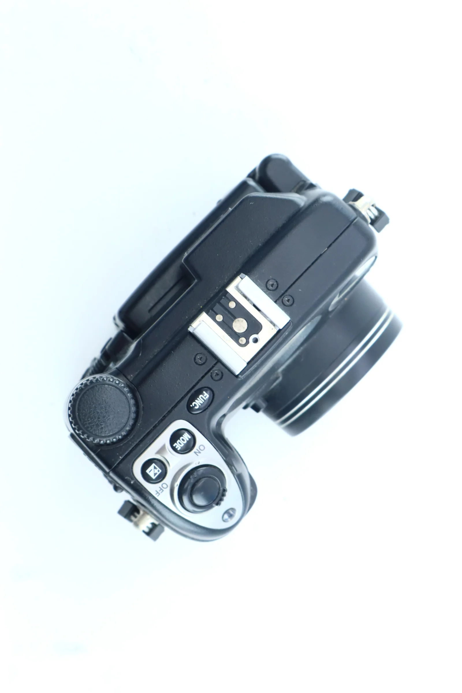 Nikon Coolpix 5000 with 28-85mm f/2.8-4.8 Zoom Nikkor - Image 6