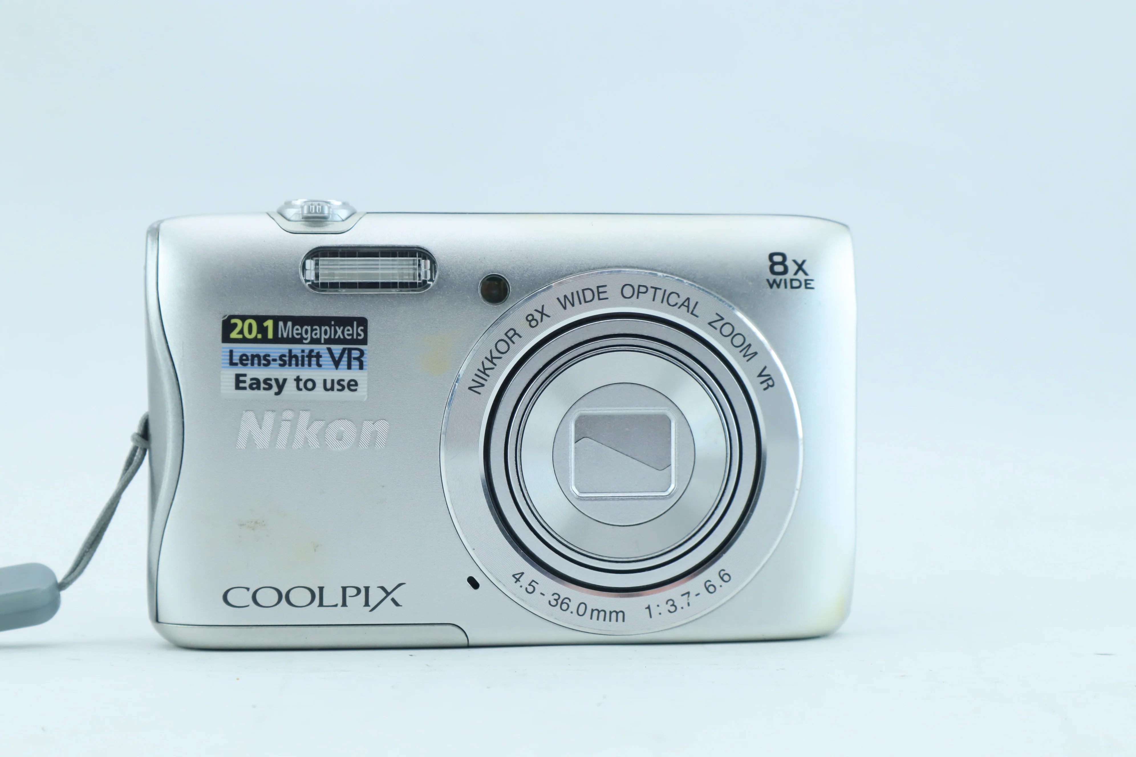Nikon Coolpix S3700 - Image 2