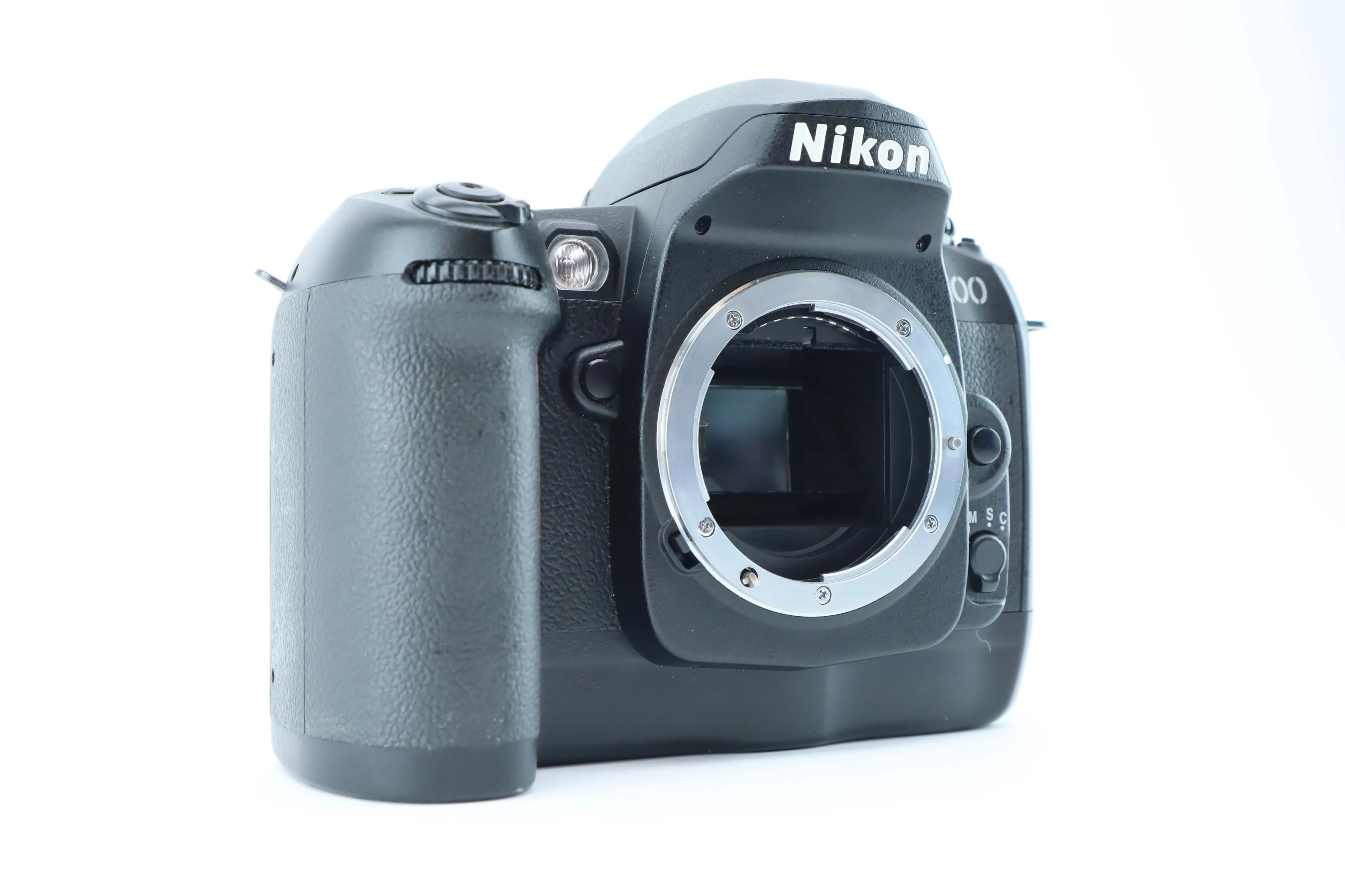 Nikon D100