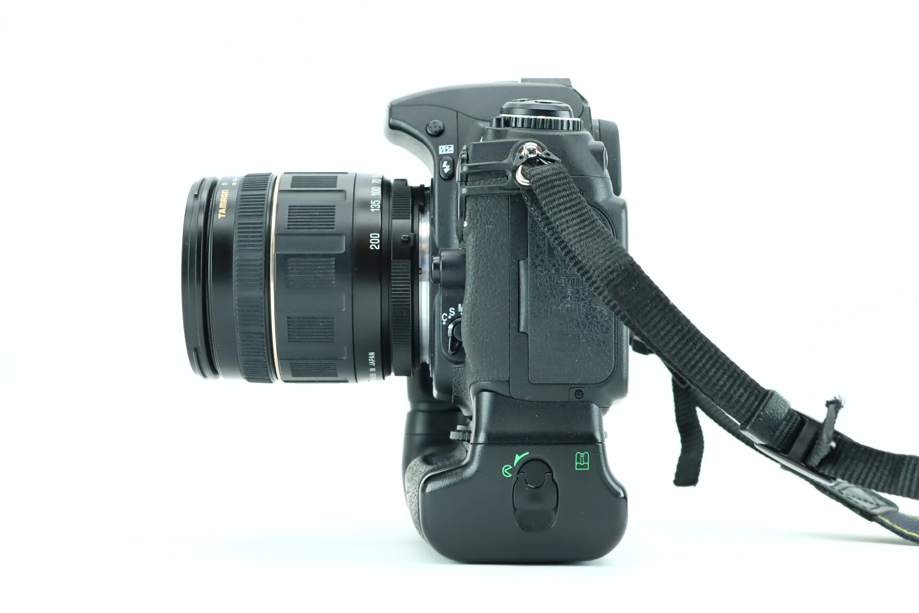 Nikon D300 with Tamron 28-200mm 1:3.8-5.6 Macro lens - Image 4