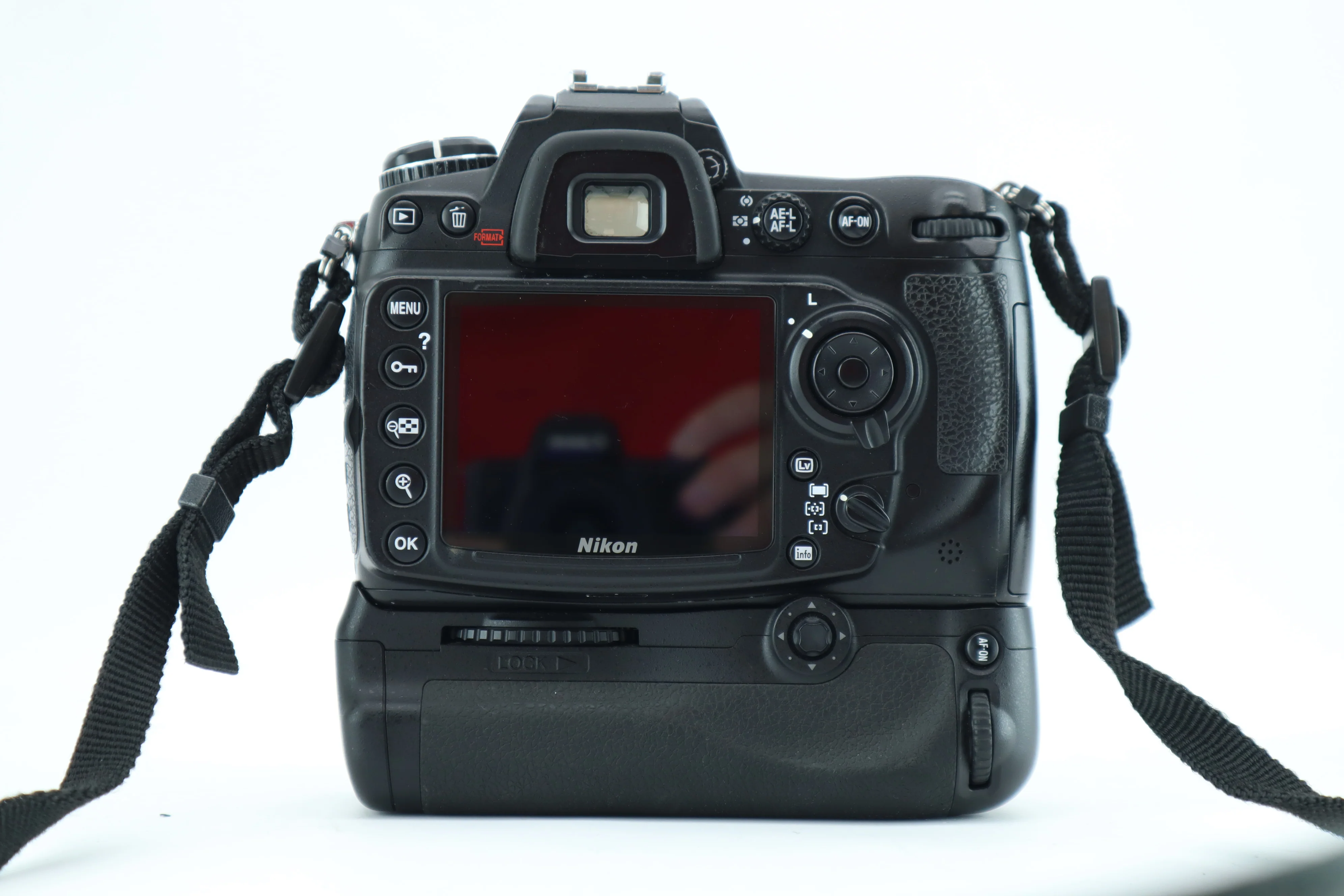 Nikon D300S with Multipack battery pack MB-D10 - Image 5
