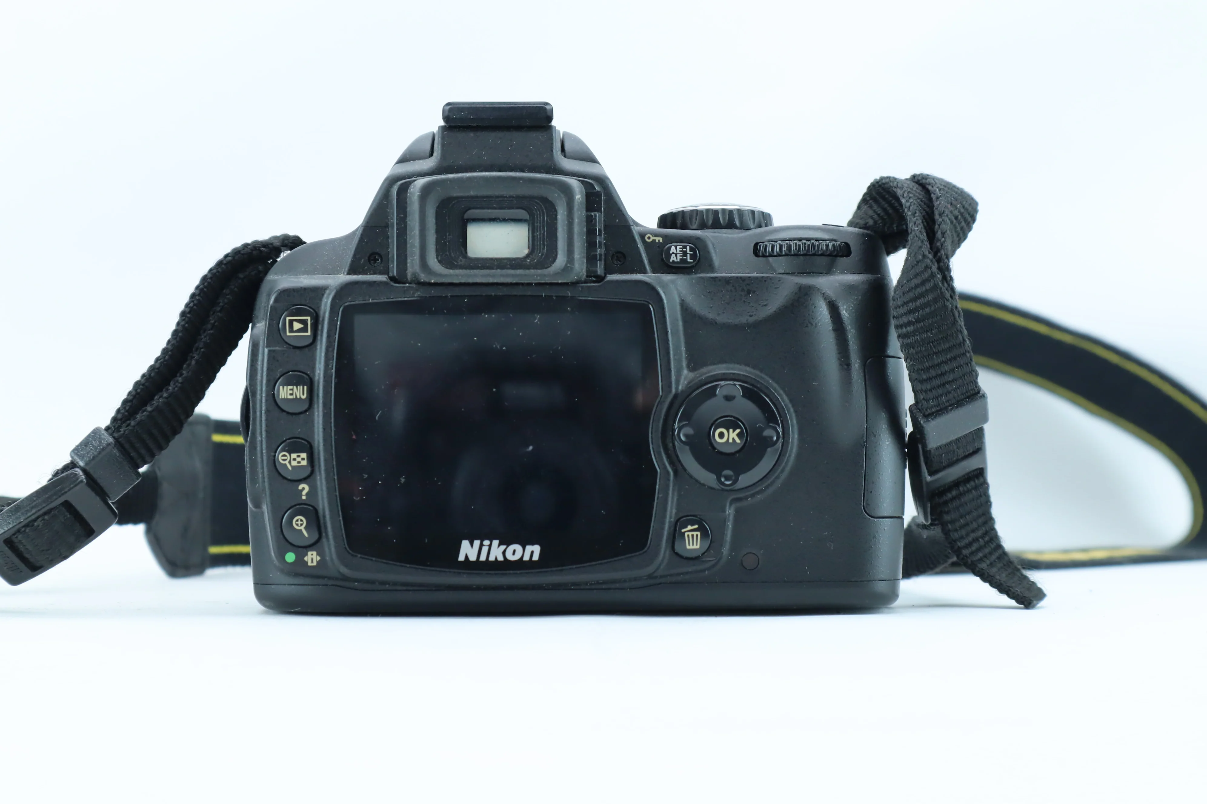 Nikon D40 with AF-S DX Nikkor 18–55mm f/3.5–5.6G II ED - Image 3