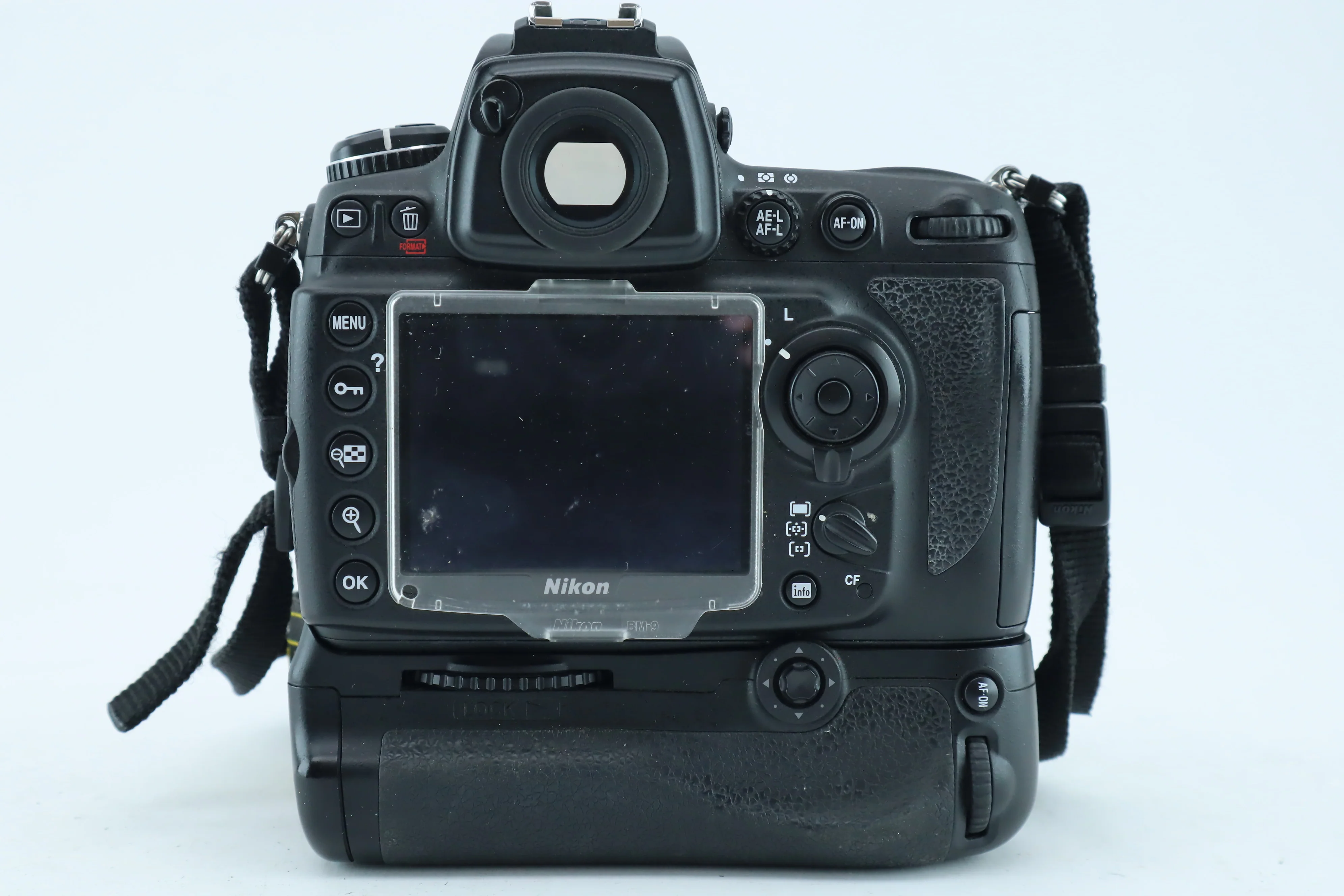 Nikon D700 + MB-D10 - Image 4