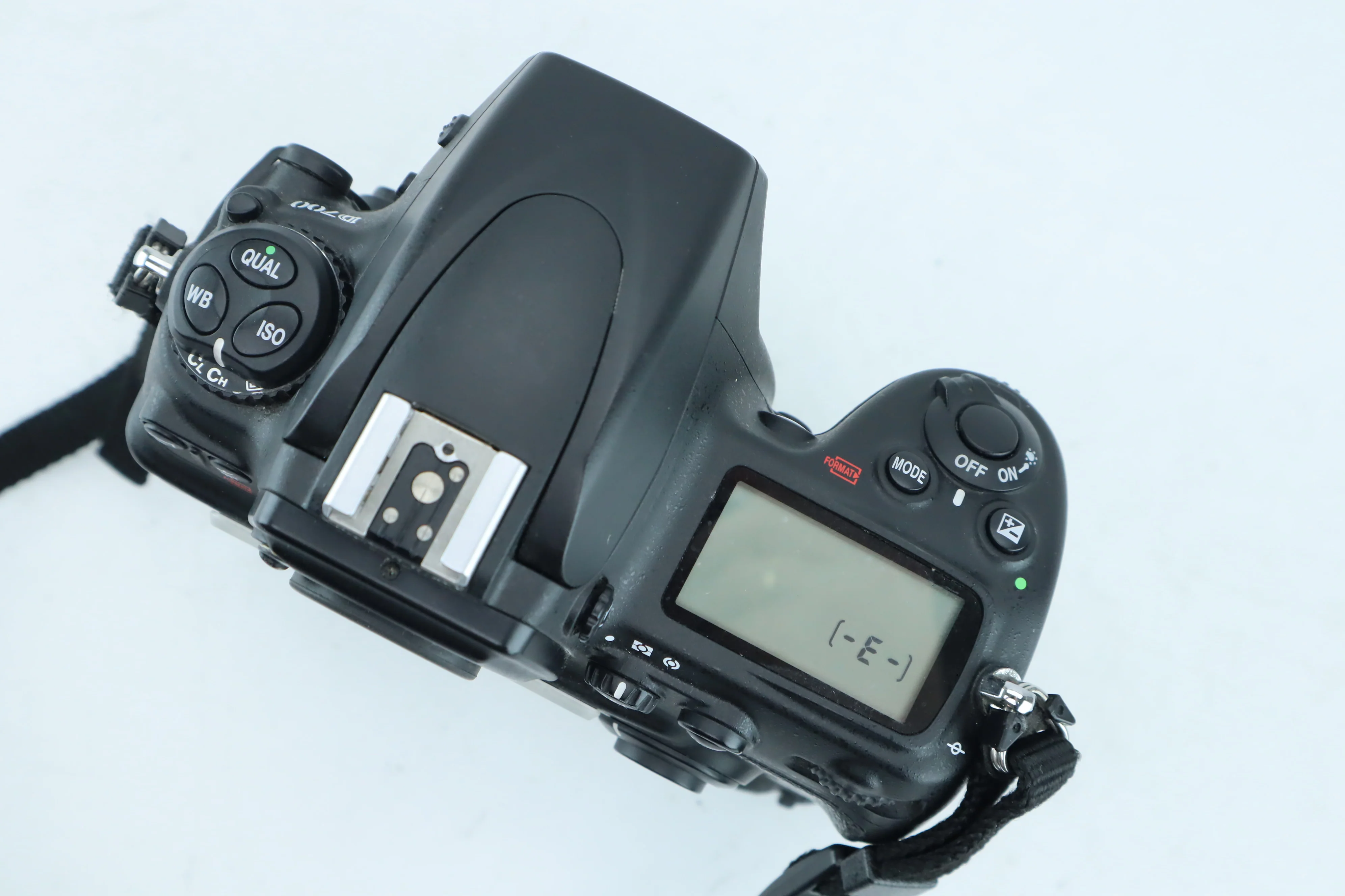 Nikon D700 + MB-D10 - Image 5