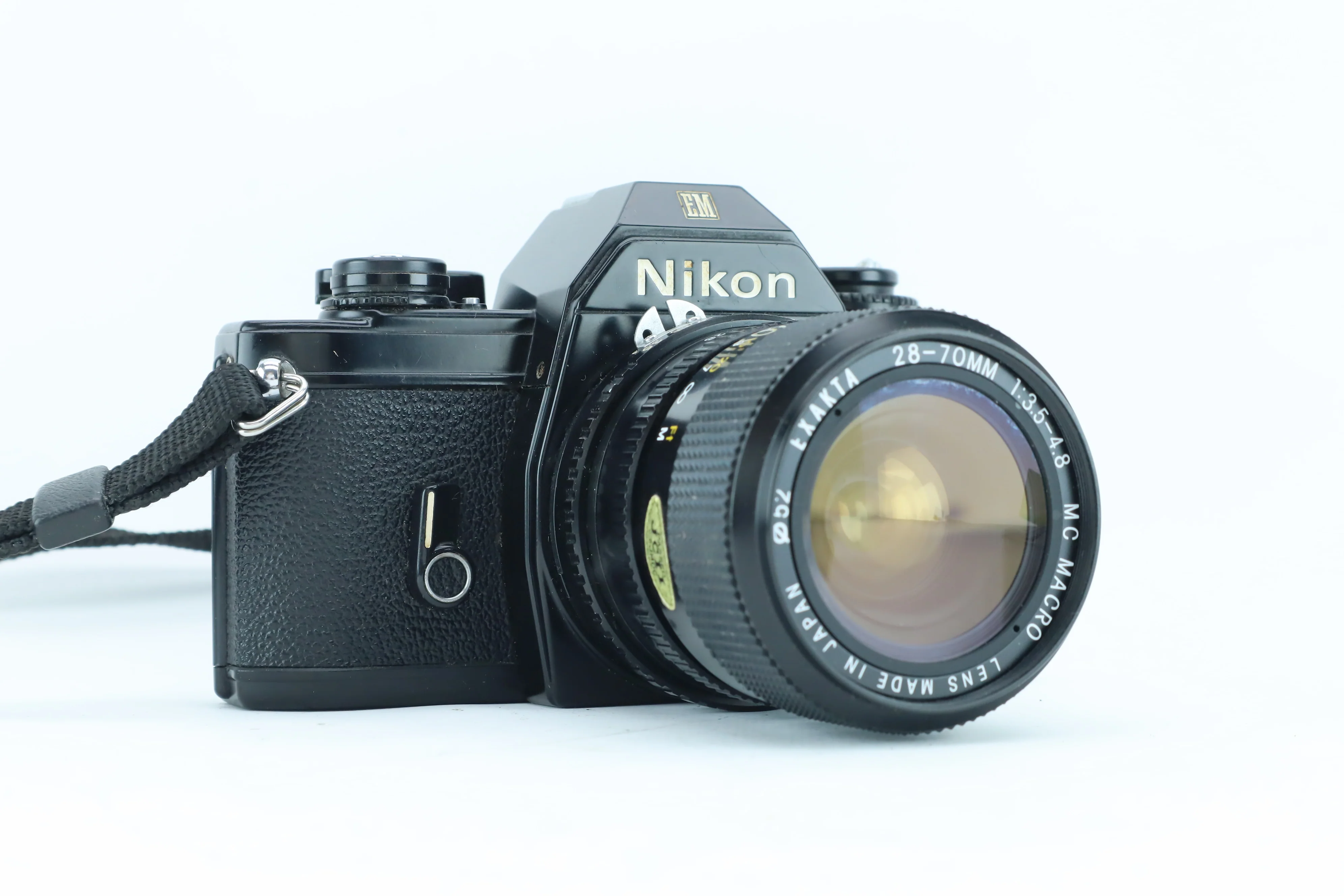 Nikon EM | S/N: 6688641 with Exact 28-70mm f/3.5-4.8 MC Macro