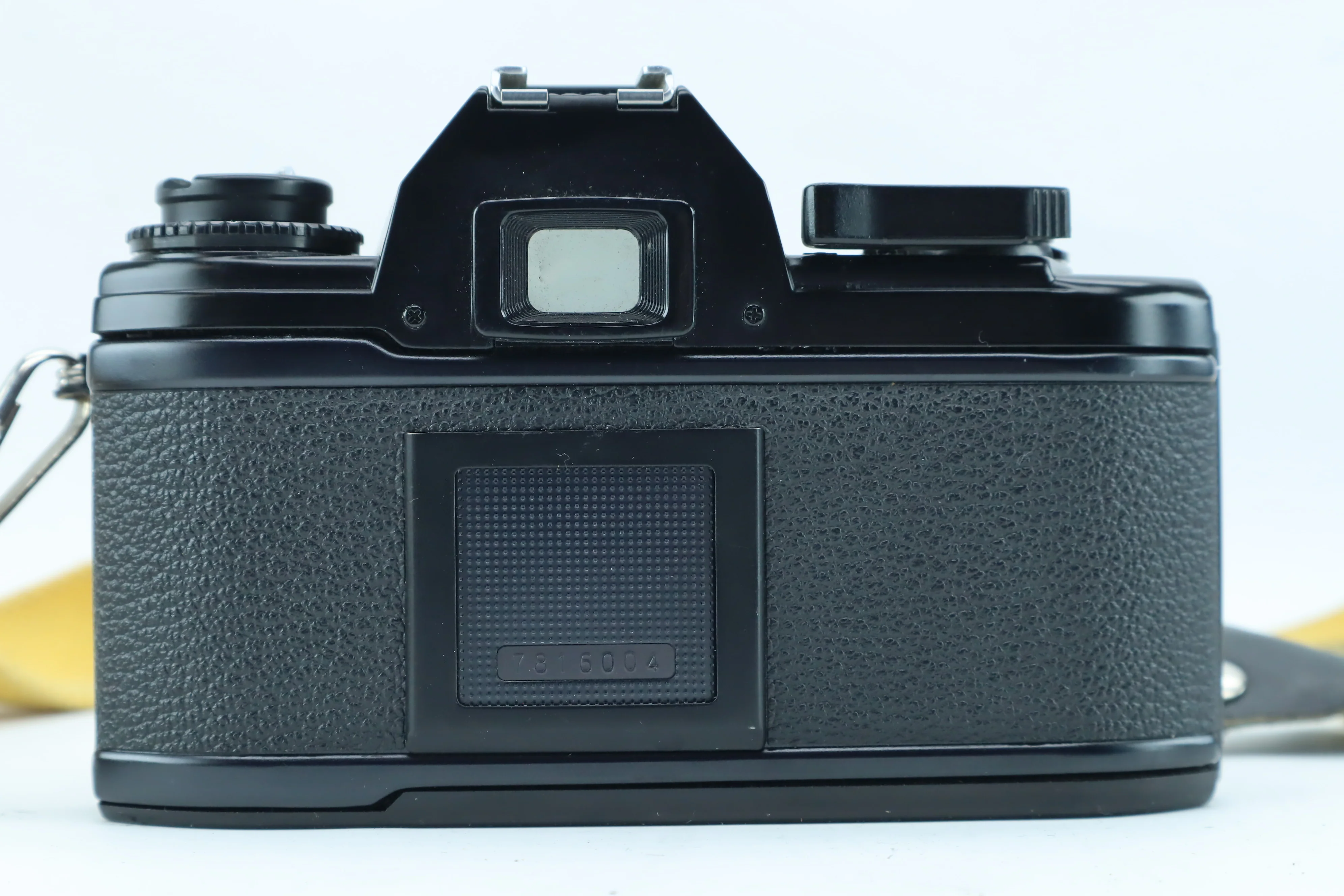 Nikon EM with Nikon Lens Series E 50mm f/1.8 - Image 3
