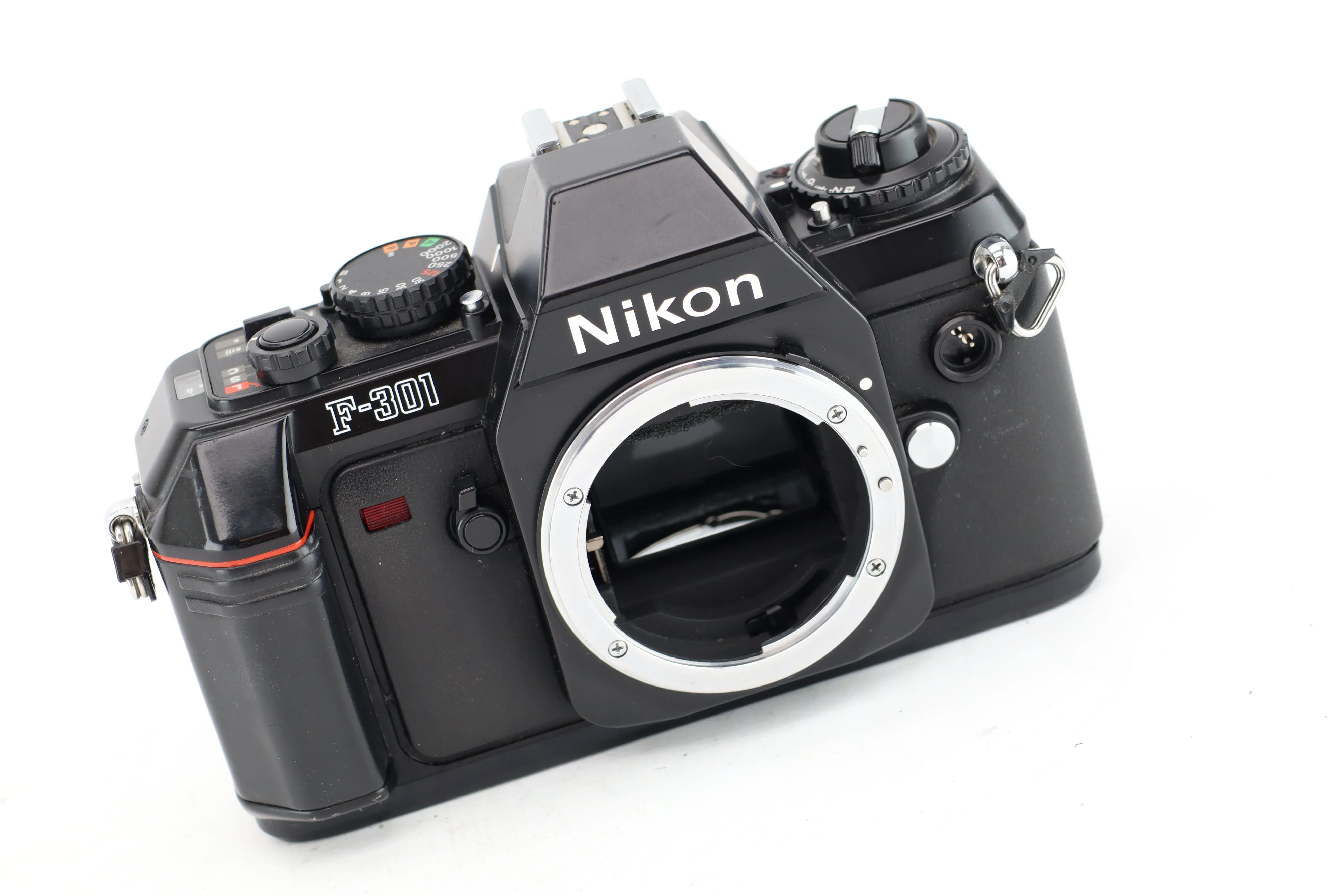 Nikon F-301 - Image 5