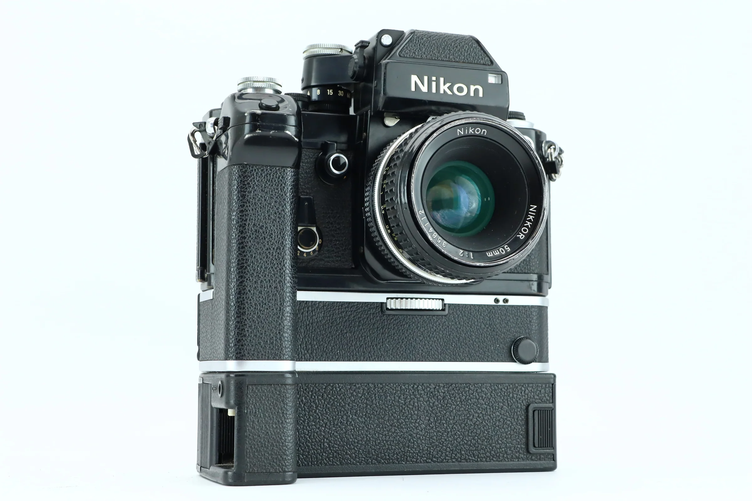 Nikon F2 + NIKKOR 50mm 2 +Nikon MD-2 Battery grip