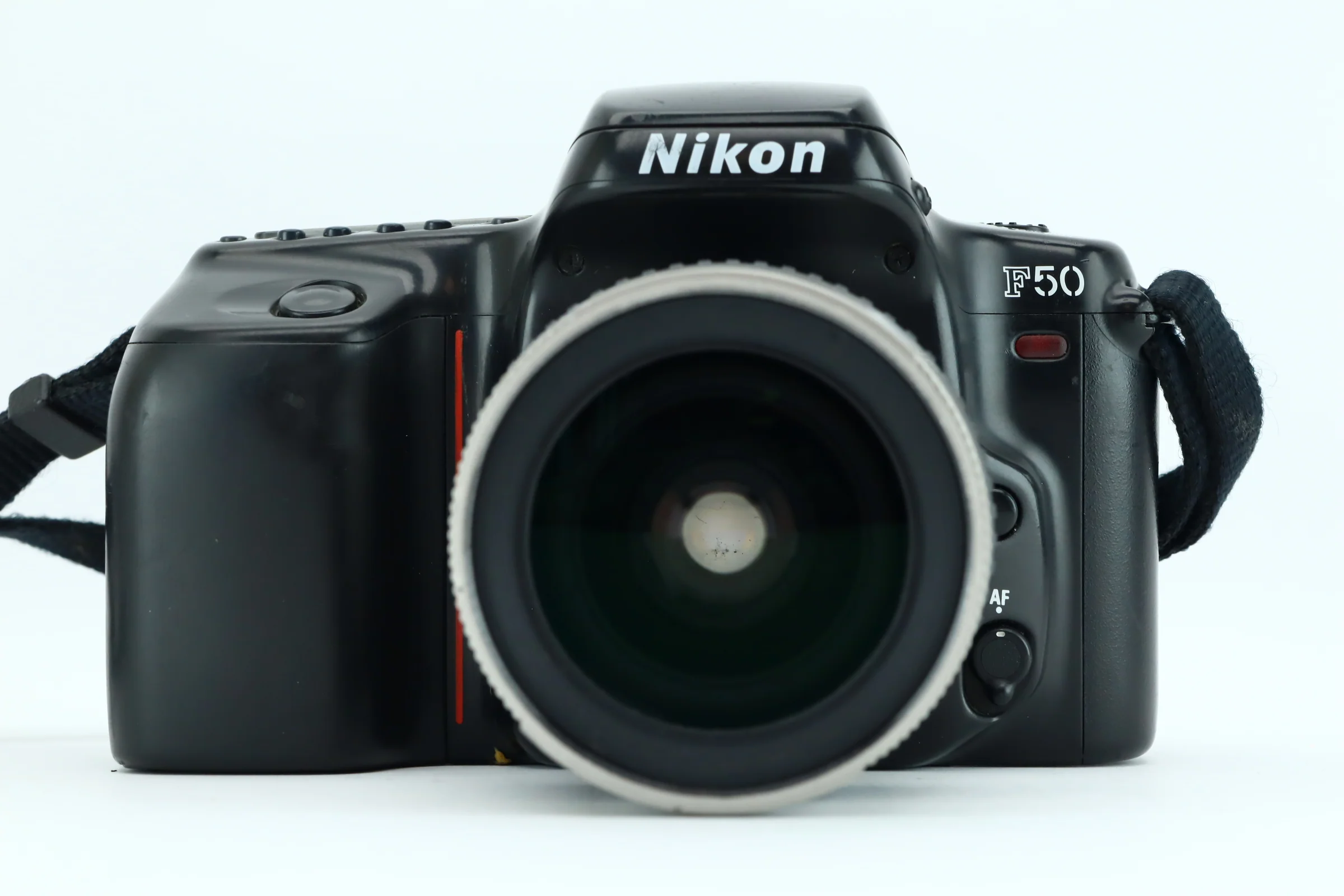Nikon F50 + AF NIKKOR 28-80mm 3,3-5,6 - Image 3