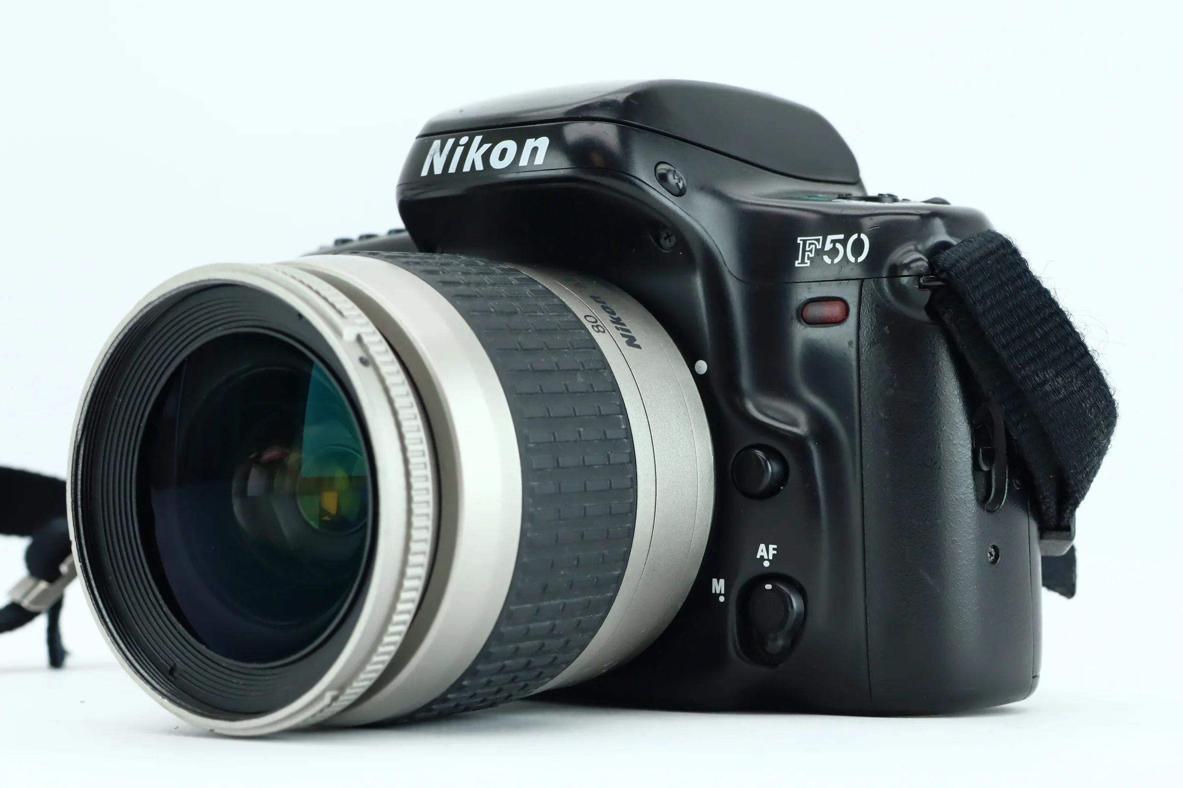 Nikon F50 + AF NIKKOR 28-80mm 3,3-5,6 - Image 4