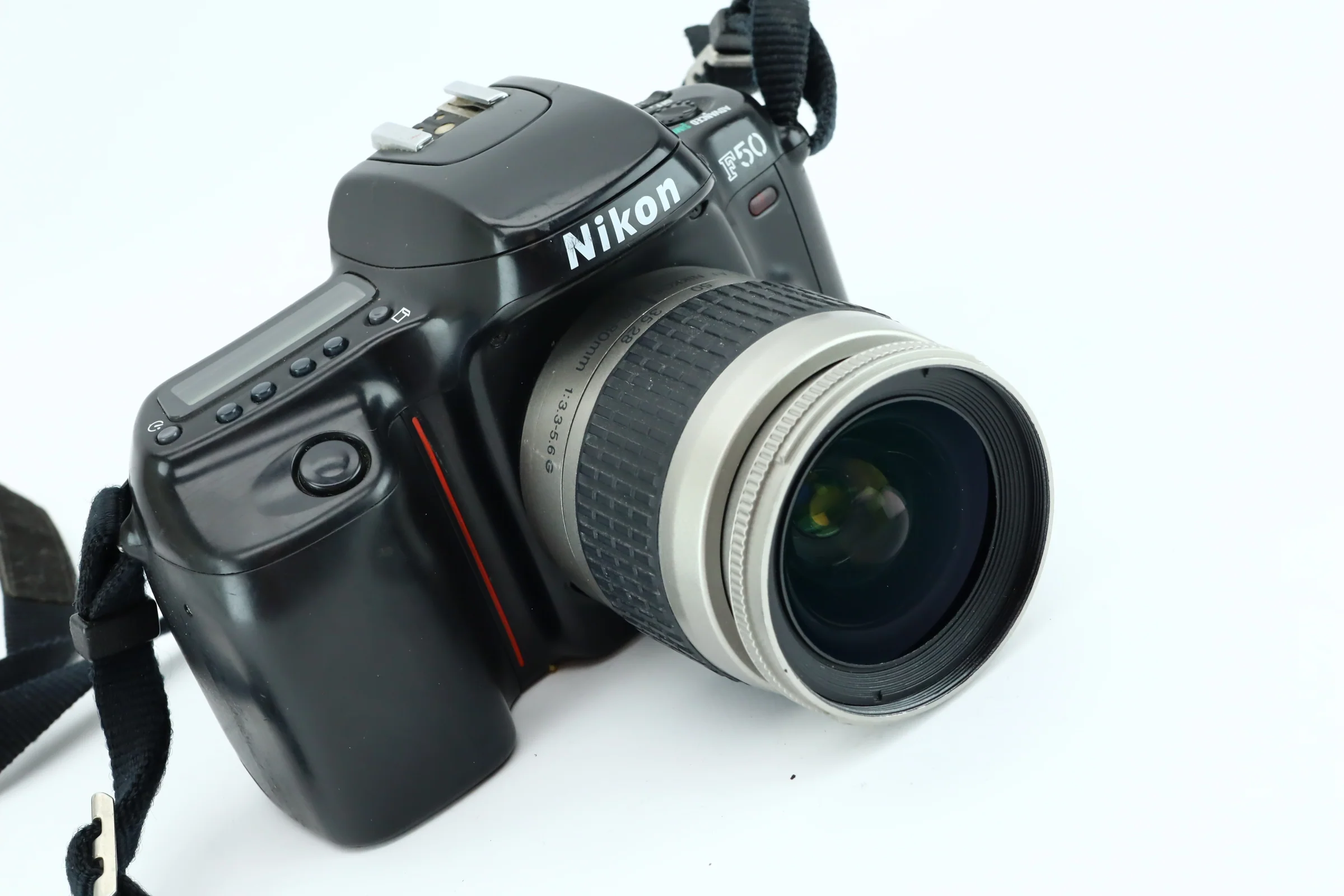 Nikon F50 + AF NIKKOR 28-80mm 3,3-5,6 - Image 7