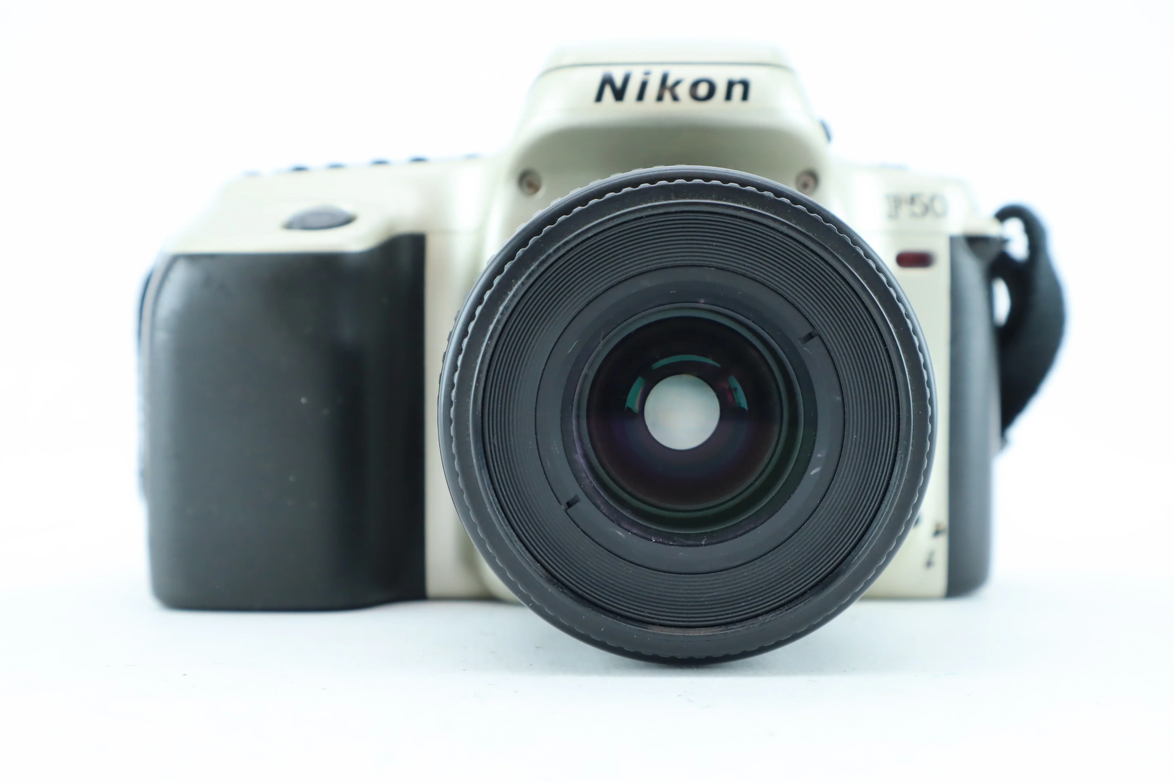 Nikon F50 with AF 35-80mm 4-5,6 D - Image 2