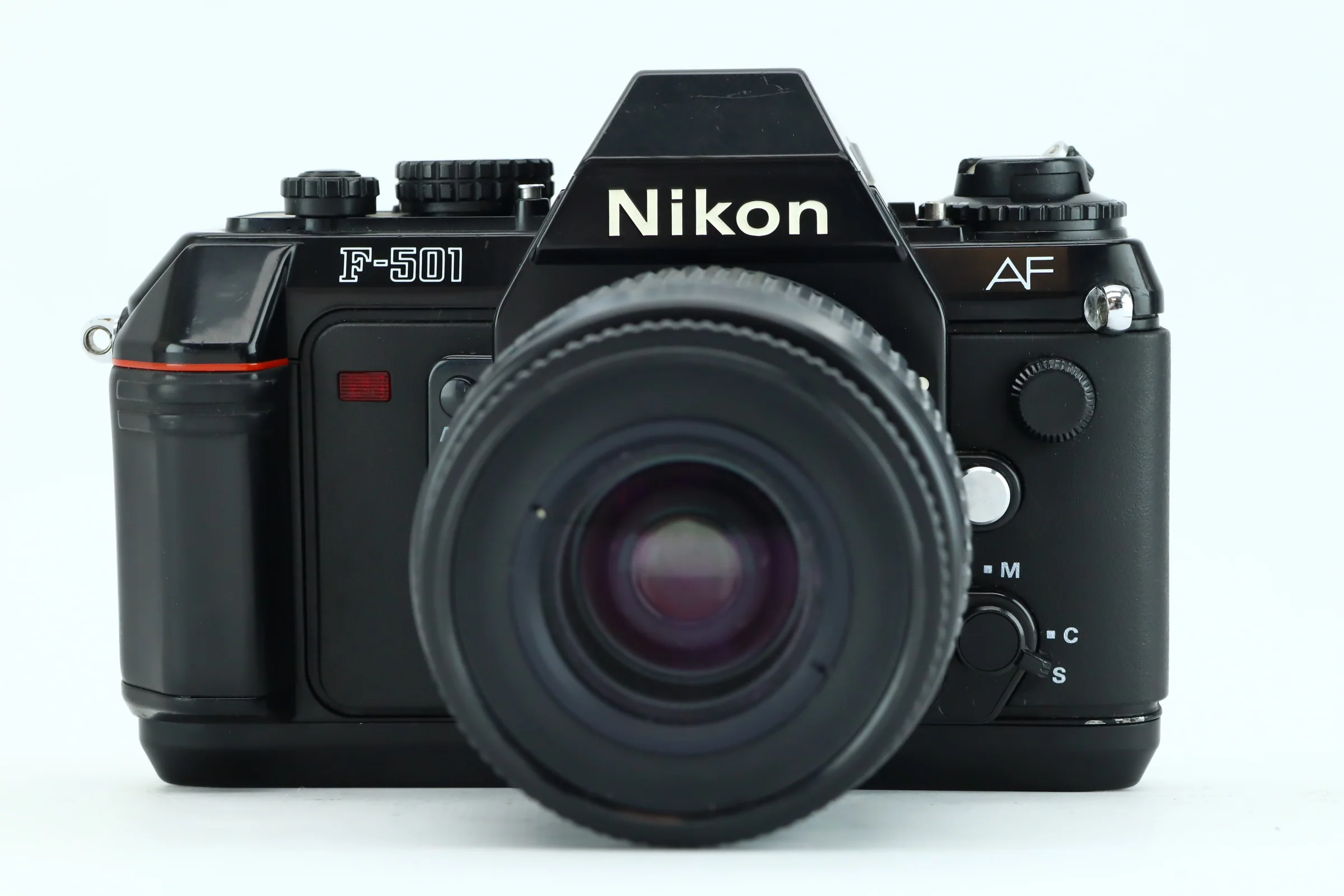Nikon F501 + AF NIKKOR 35-80mm 4-5,6D - Image 2