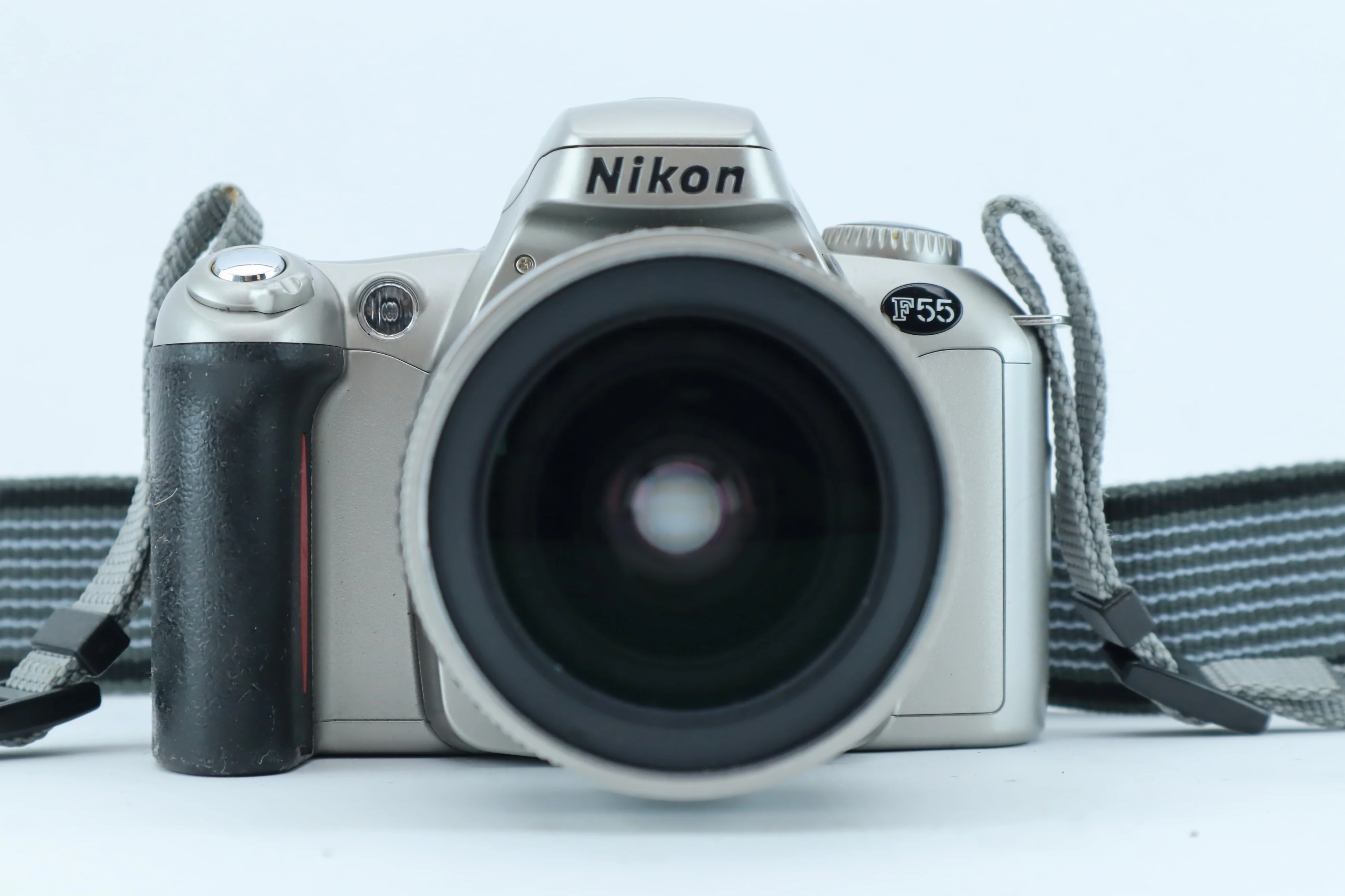 Nikon F55 with AF Nikkor 28–80mm - Image 2