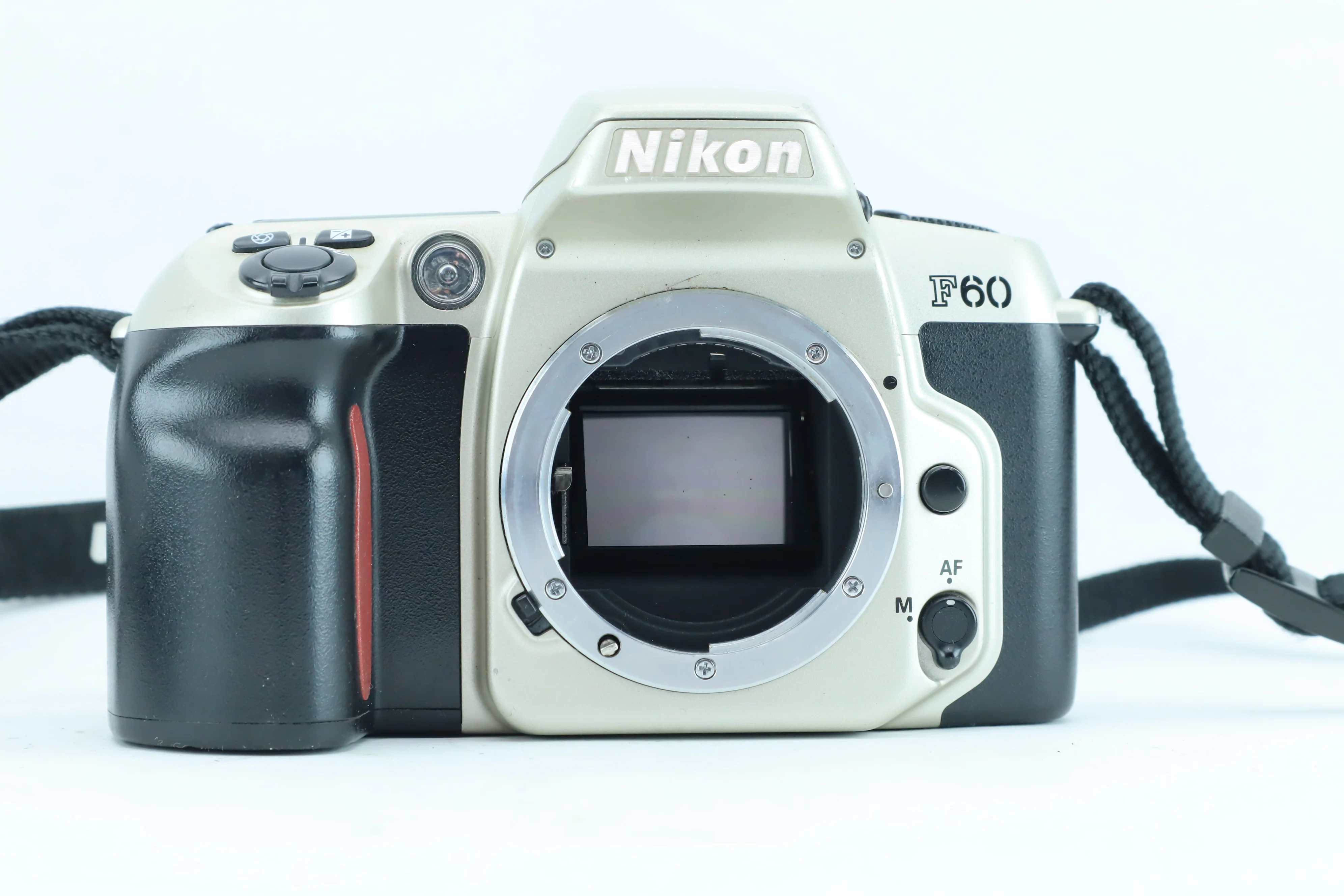 Nikon F60 - Image 2