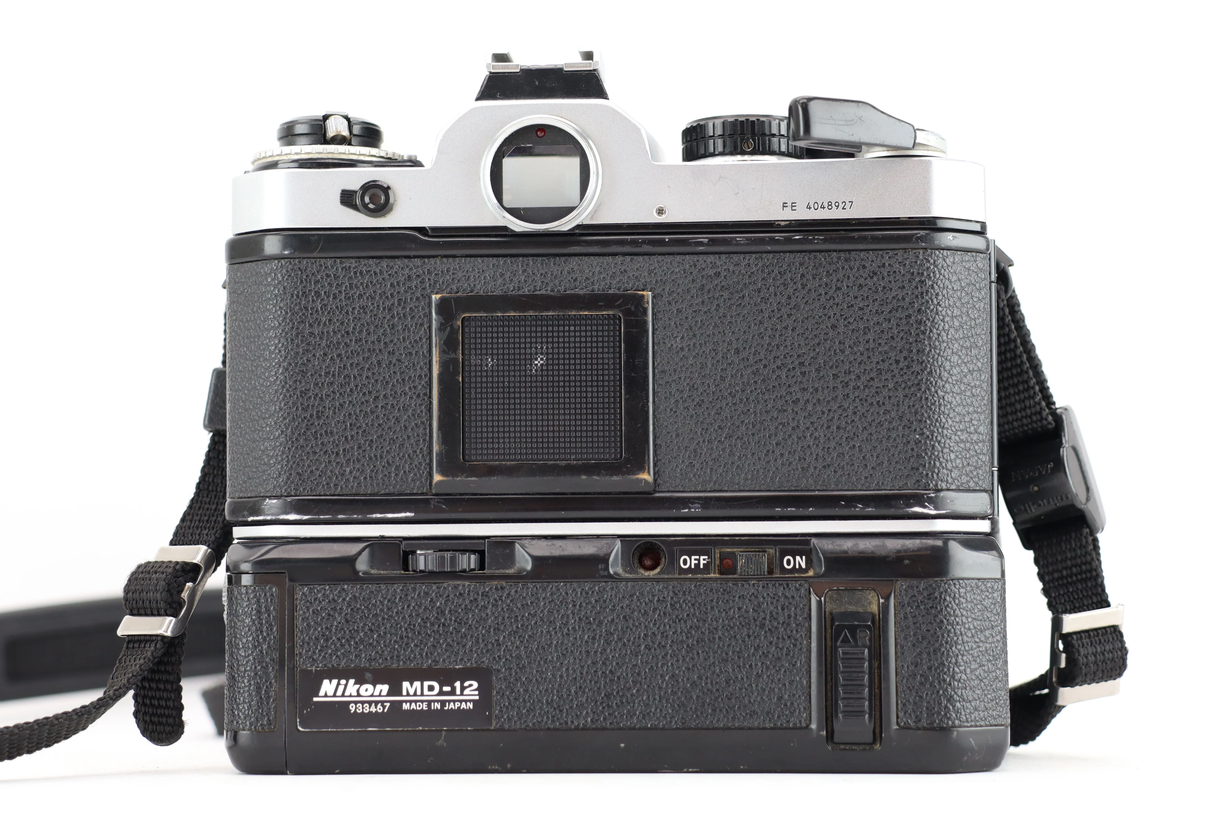 Nikon FE + MD-12 batterygrip - Image 4