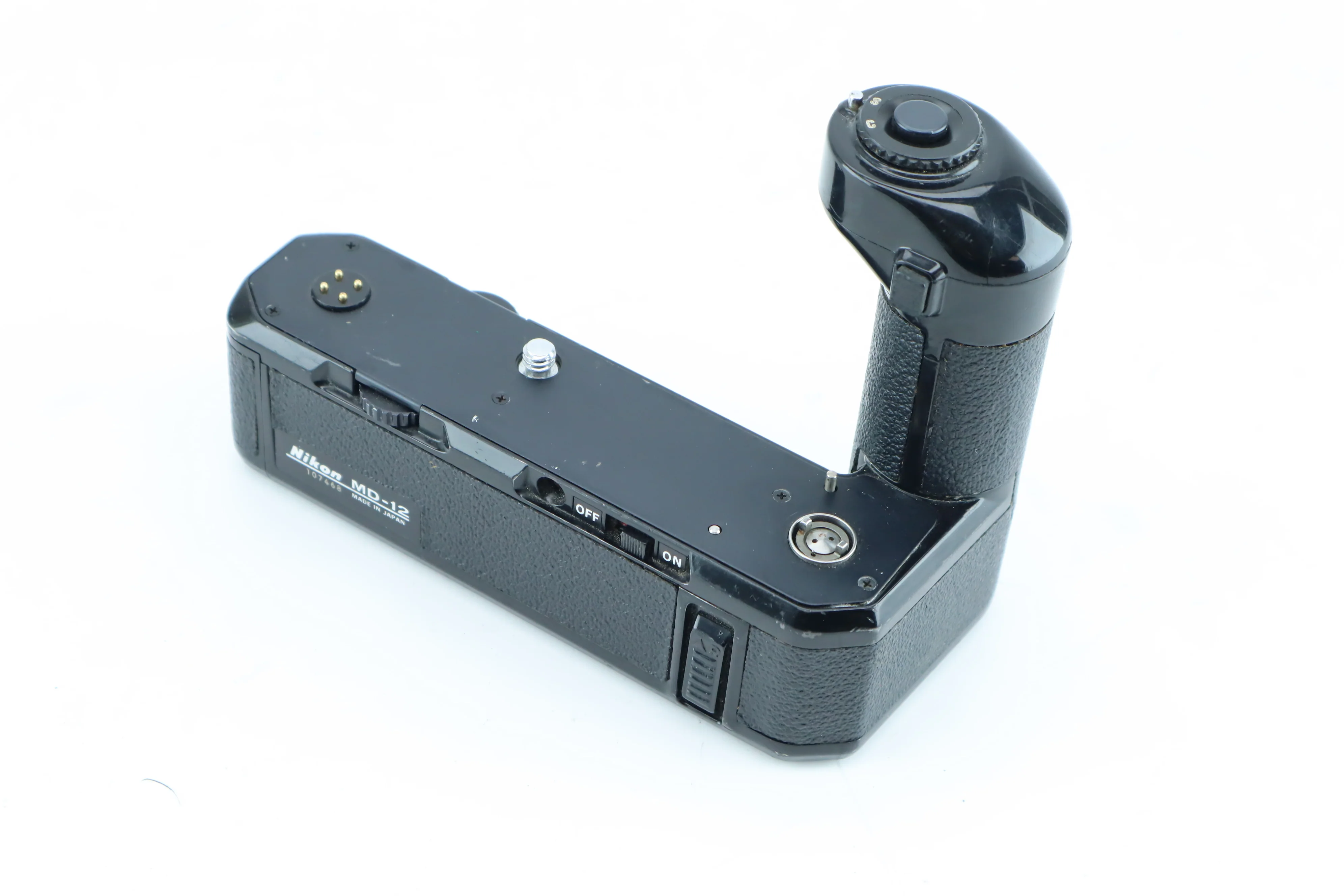 Nikon MD-12 battery-grip - Image 5