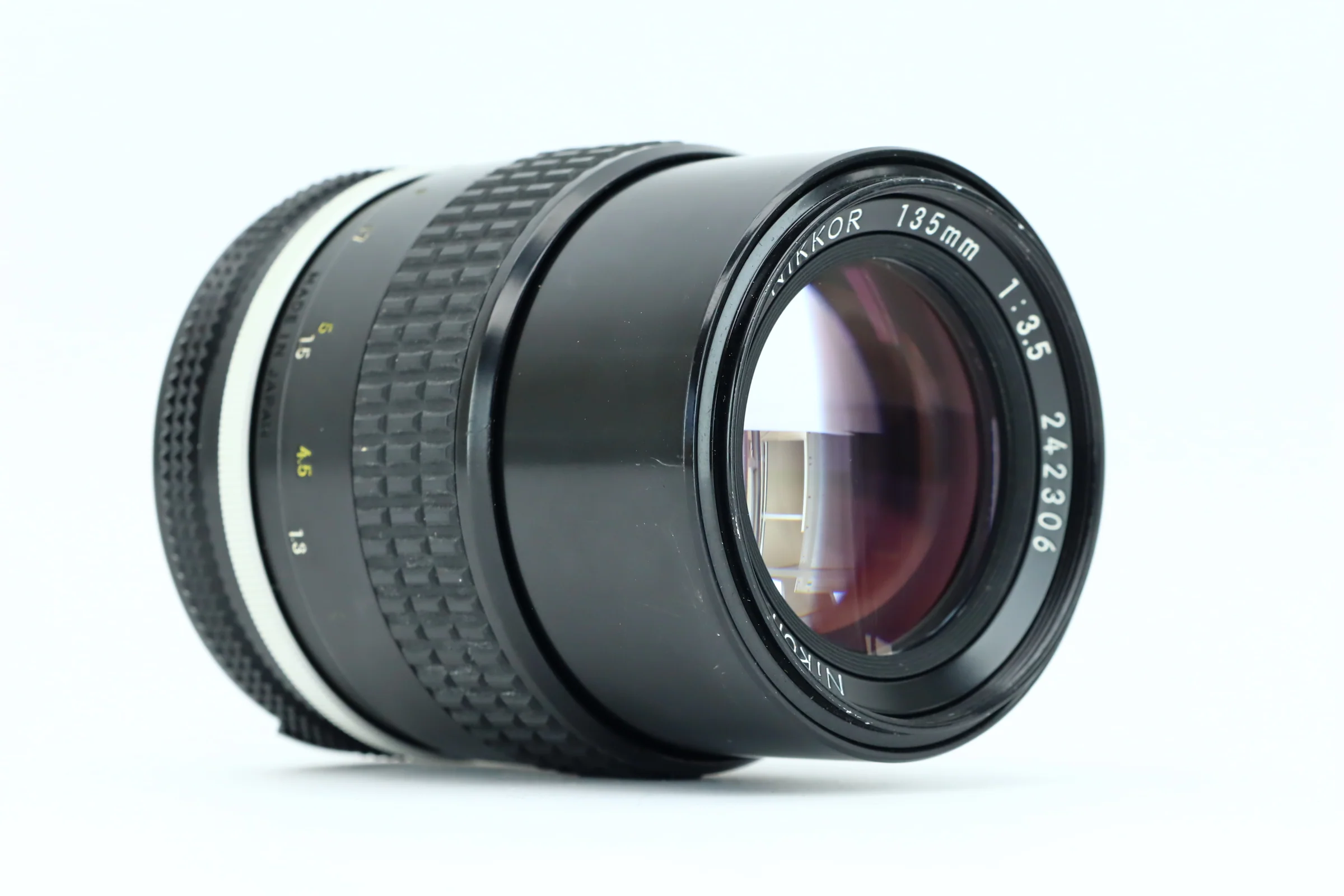 Nikon NIKKOR 135mm 3,5 - Image 2