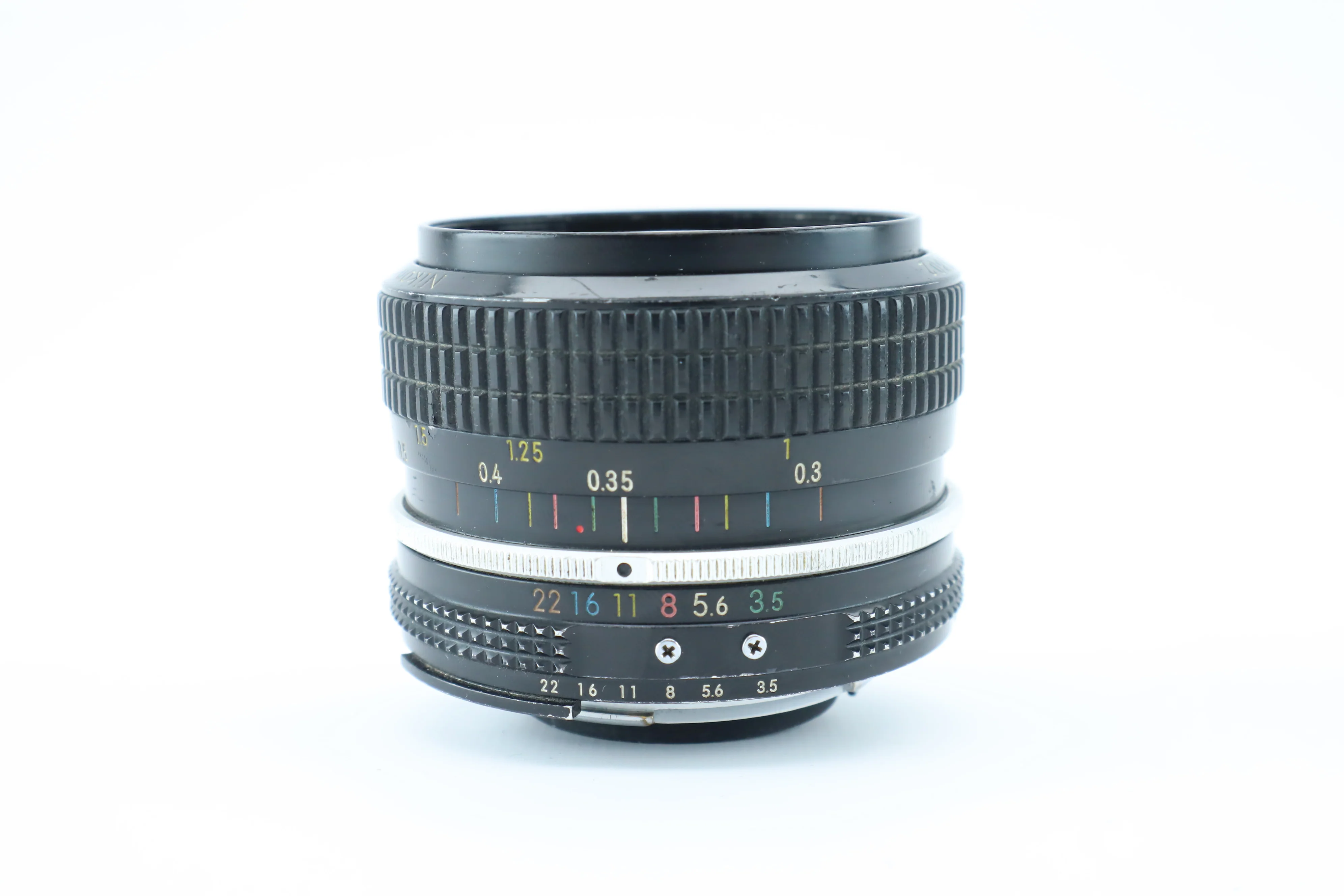 Nikon Nikkor 28mm f/3.5
