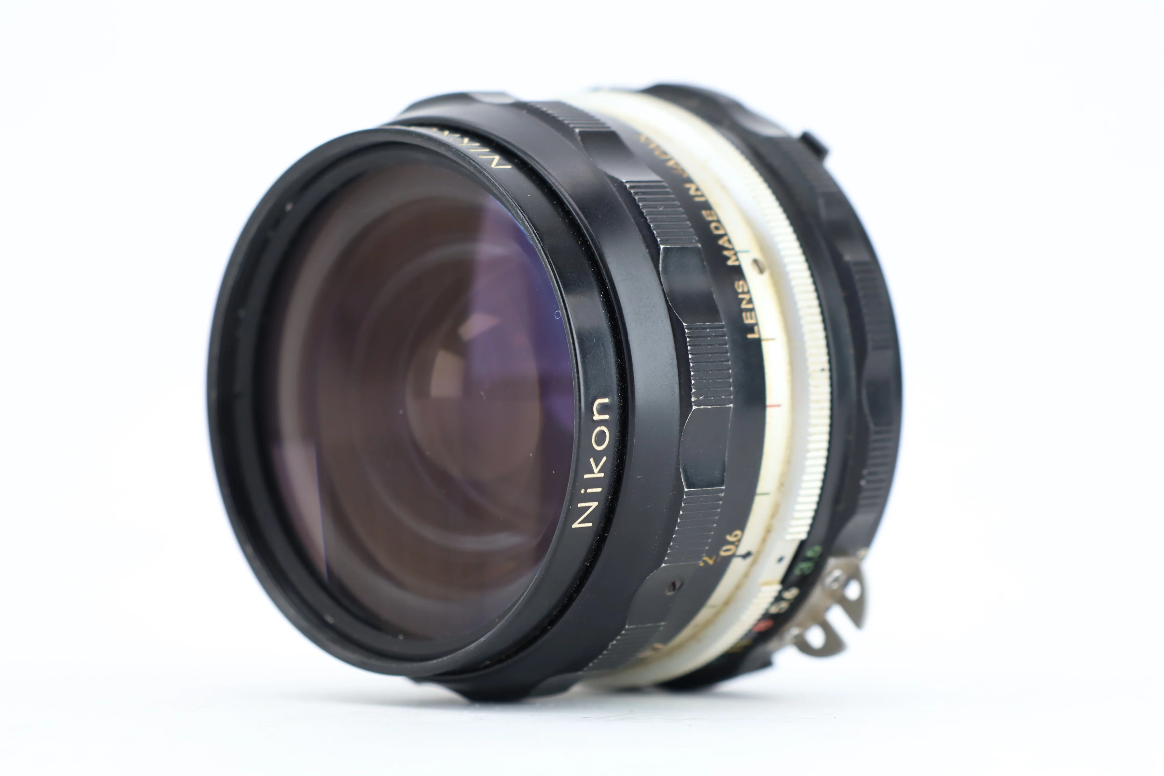 Nikon NIKKOR-H 28mm 3,5 - Image 4