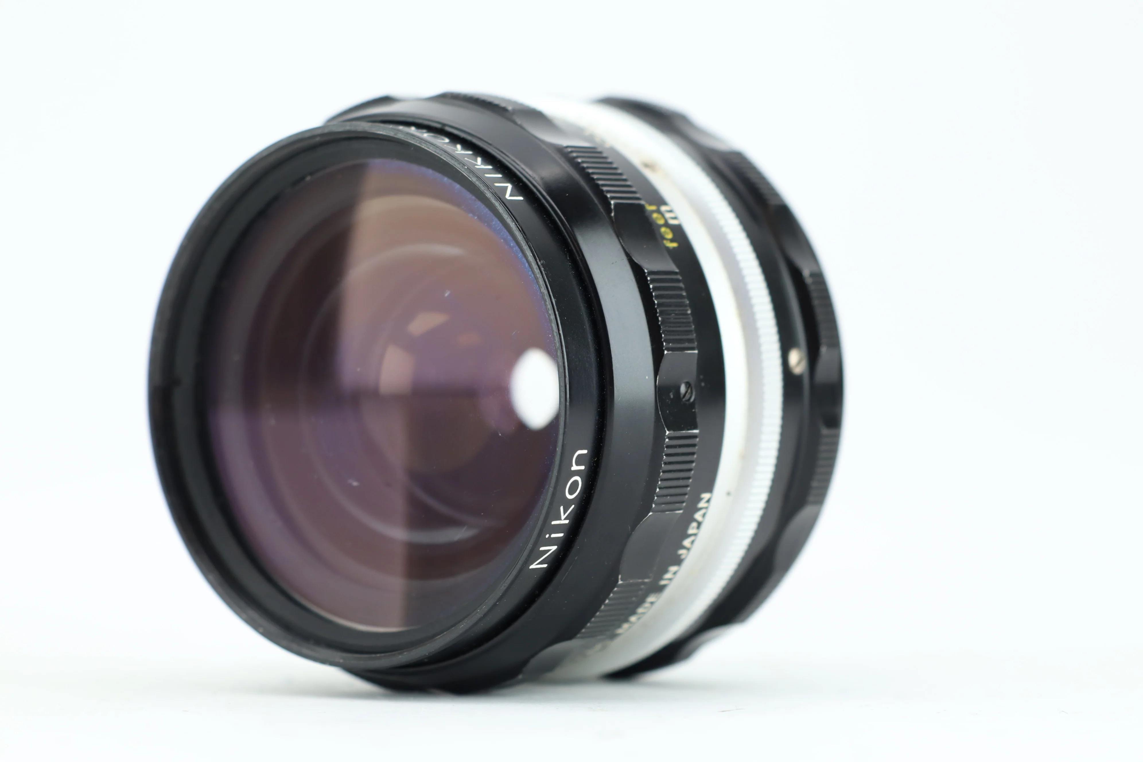 Nikon NIKKOR-H 28mm 3,5 - Image 4
