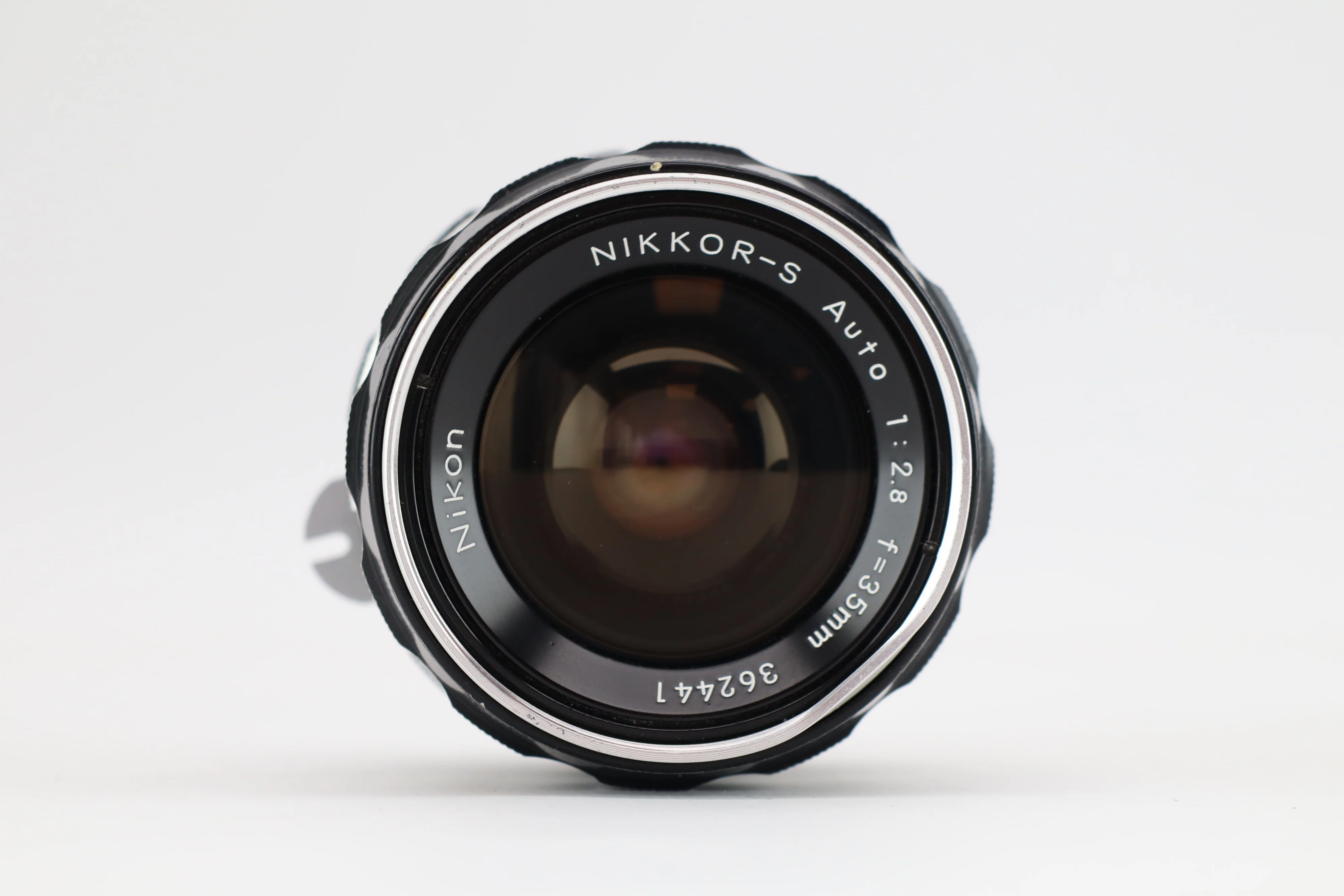 Nikon Nikkor-S 1:2.8 f=35mm - Image 4