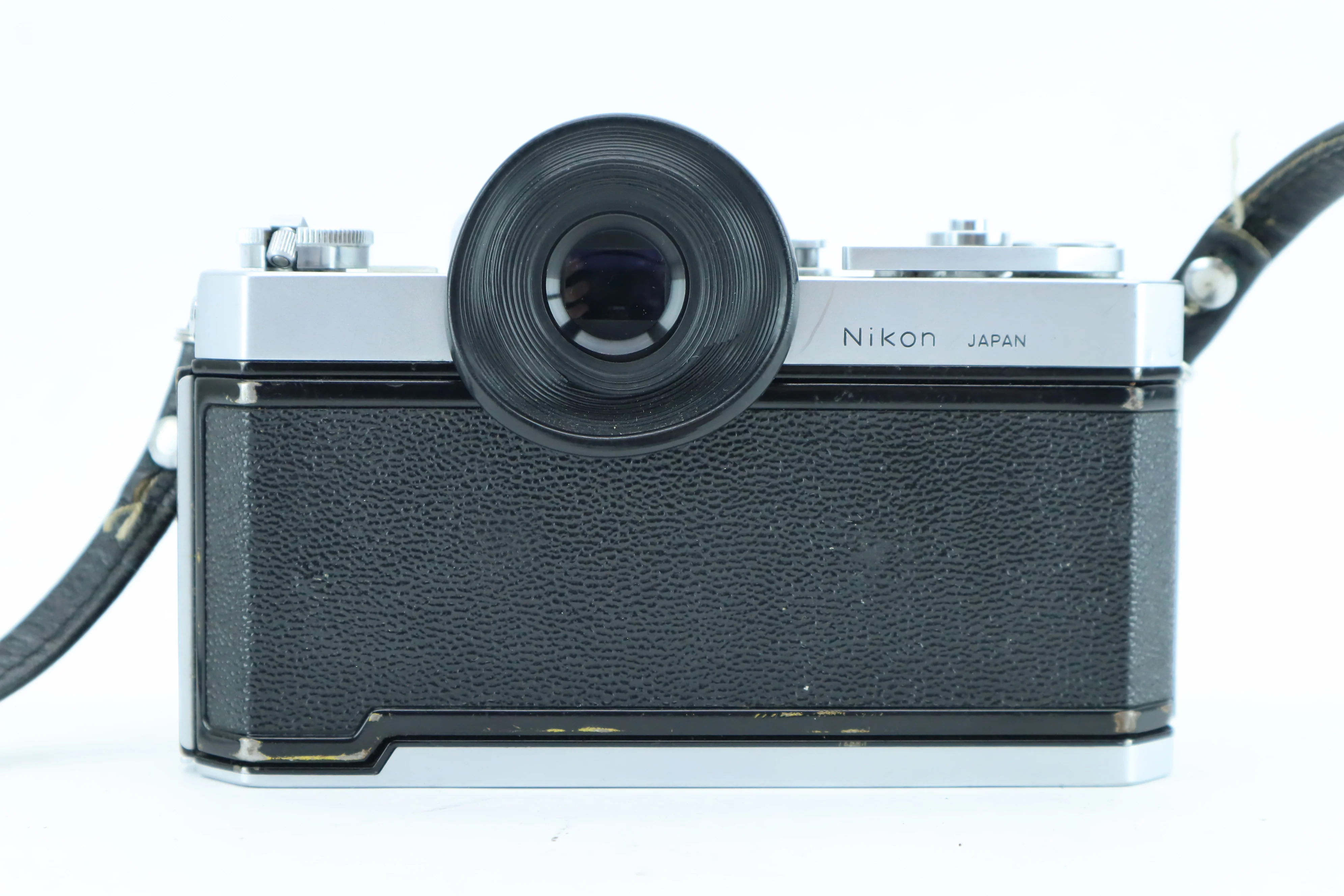 Nikon Nikkormat FTn body - Image 4