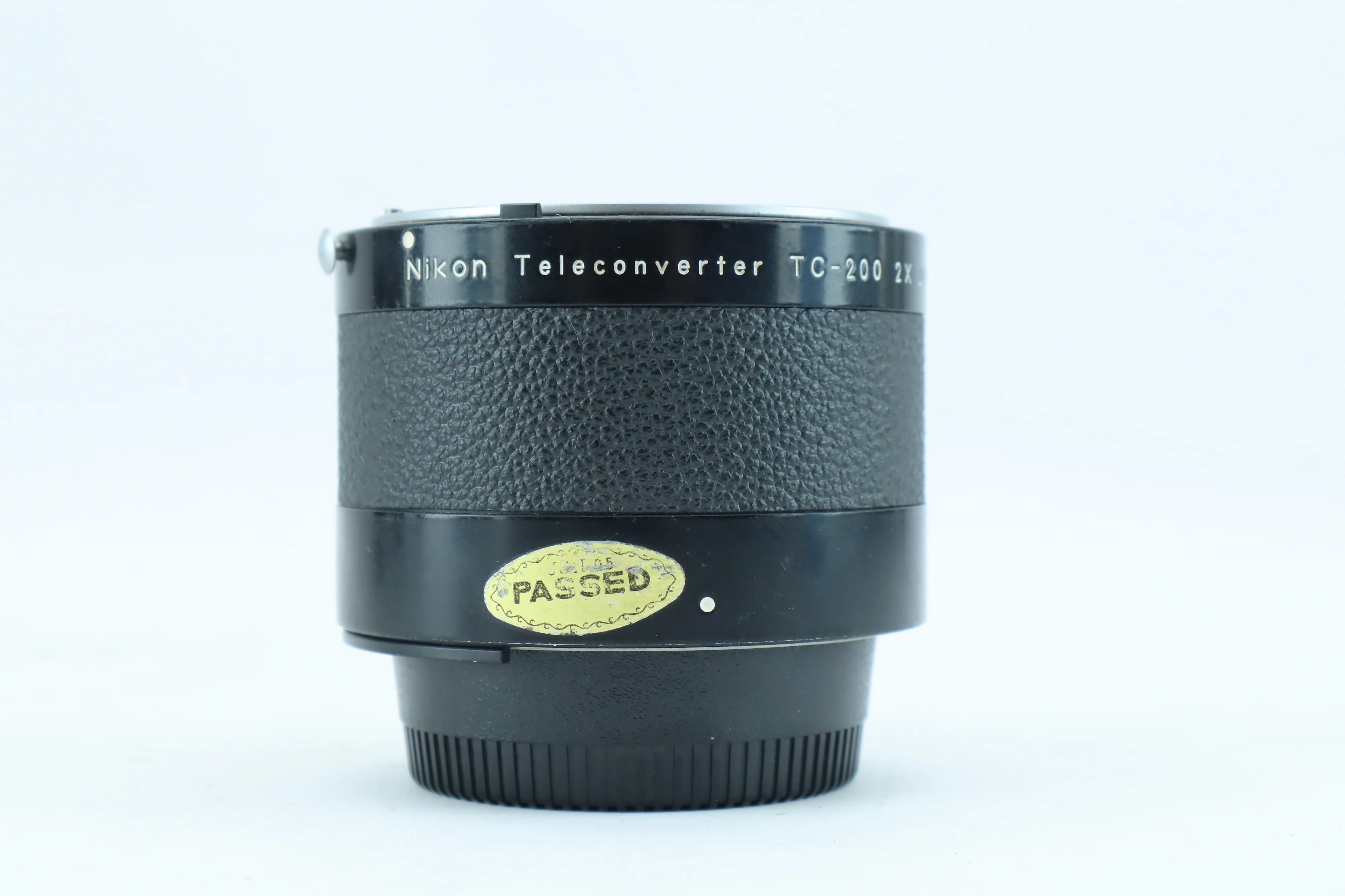 Nikon TC-200 2x Teleconverter - Image 2