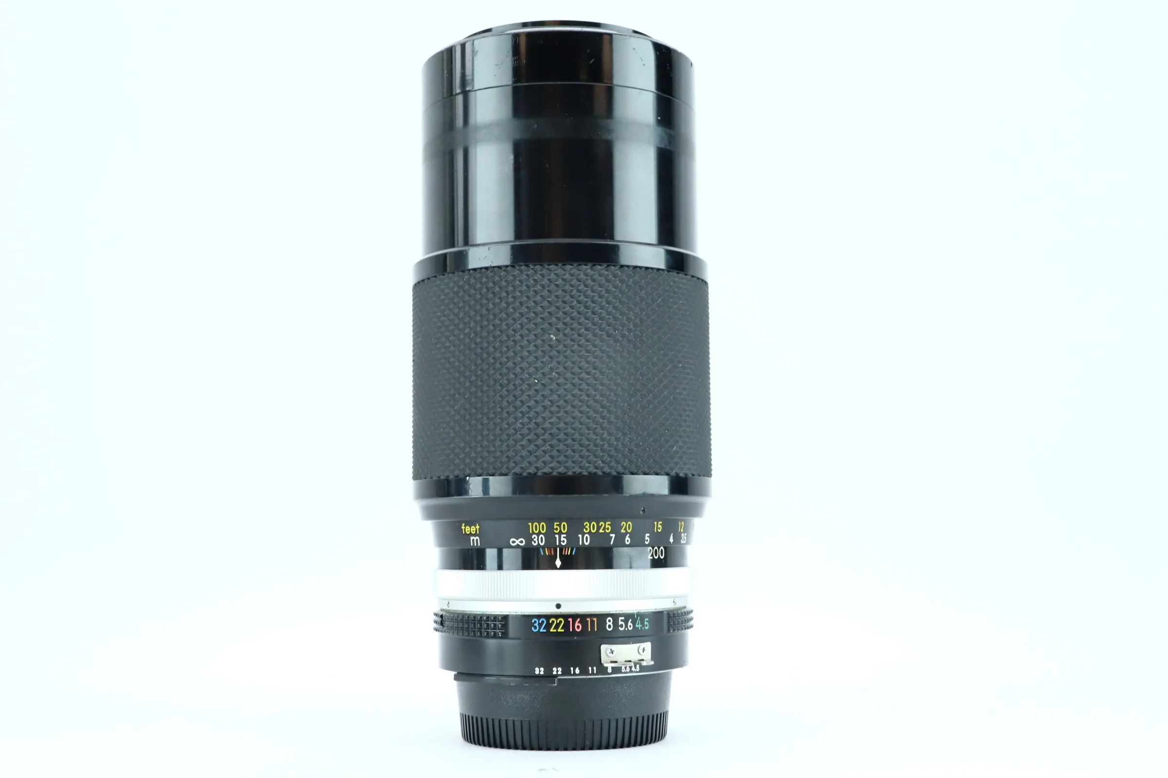 Nikon Zoom-Nikkor C Auto 80–200mm f/4.5 (SN: 177076)
