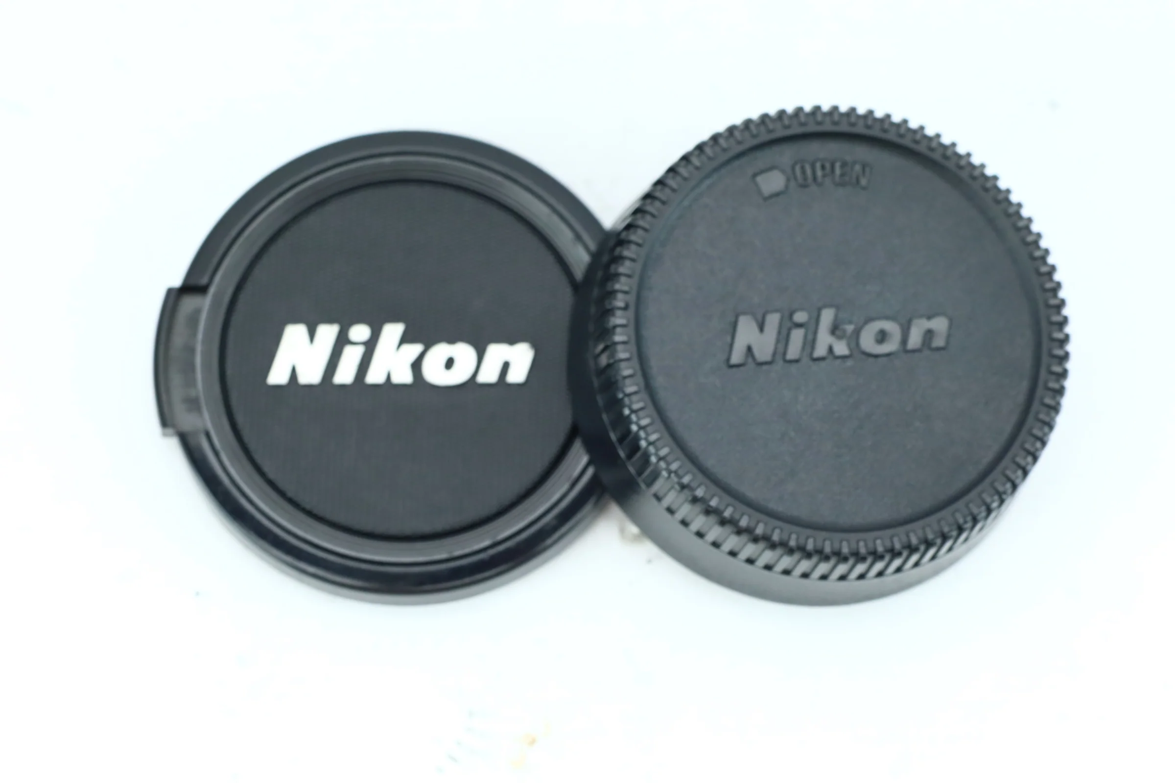 Nikon Zoom-Nikkor C Auto 80–200mm f/4.5 (SN: 177076) - Image 6
