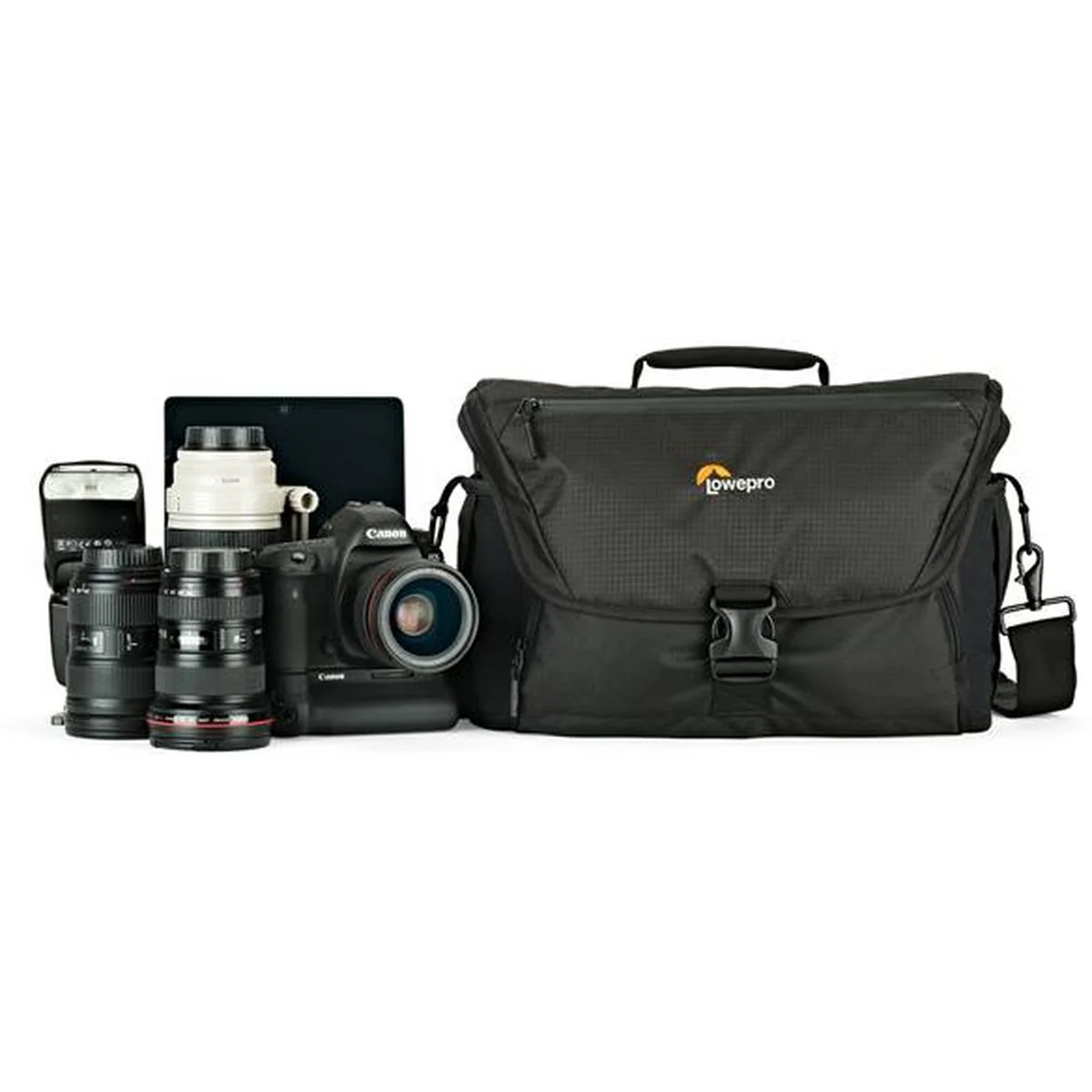 Lowepro Nova 200 AW II Black - Image 4