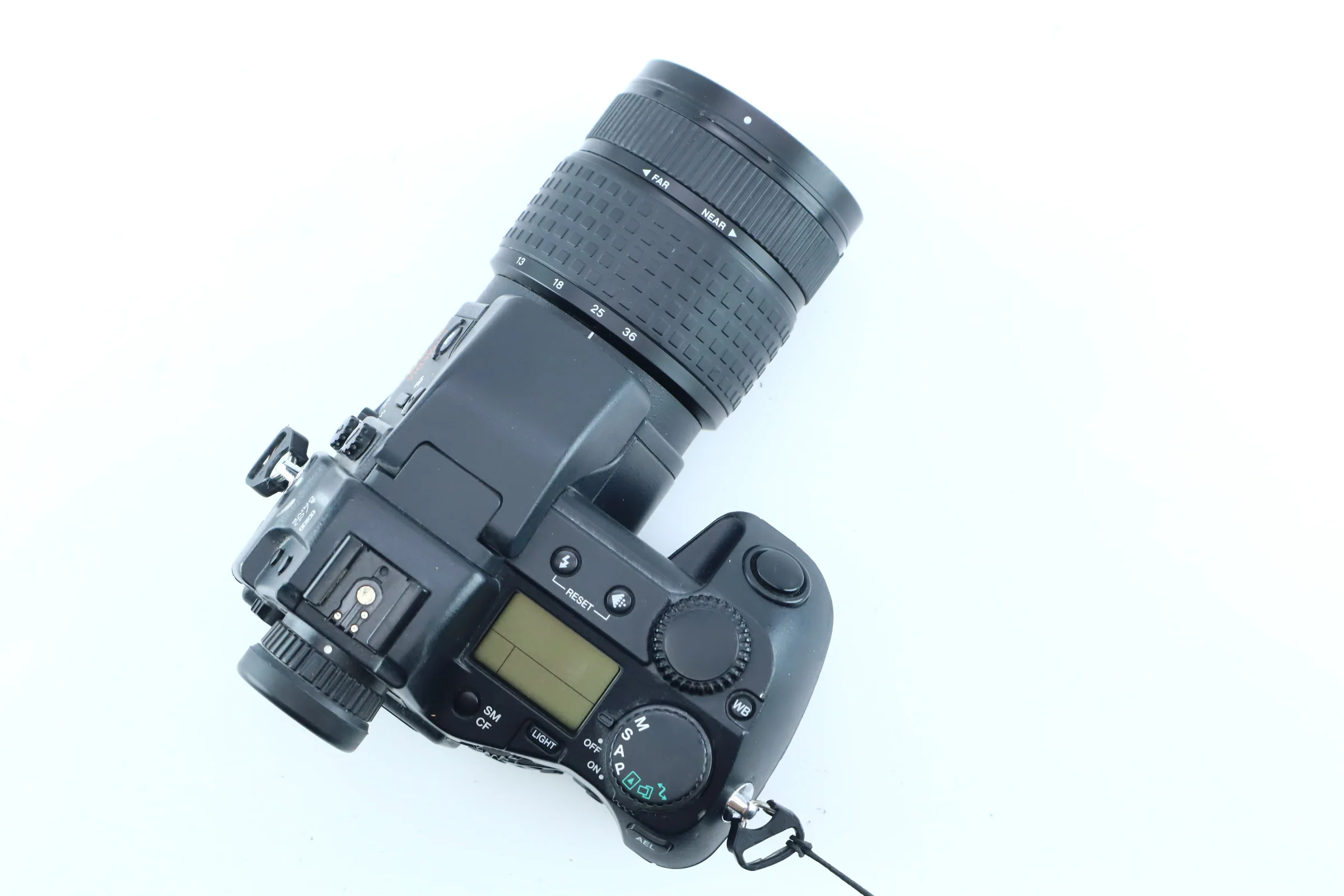 Olympus Camedia E-20P with 9-36mm f/2.0-2.4 ED Lens - Image 5
