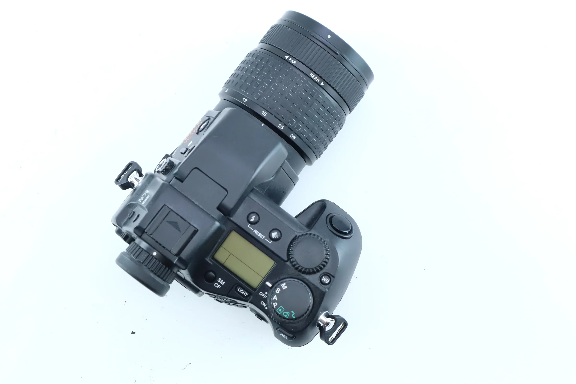 Olympus Camedia E-20P with 9-36mm f/2.0-2.4 ED Lens - Image 5