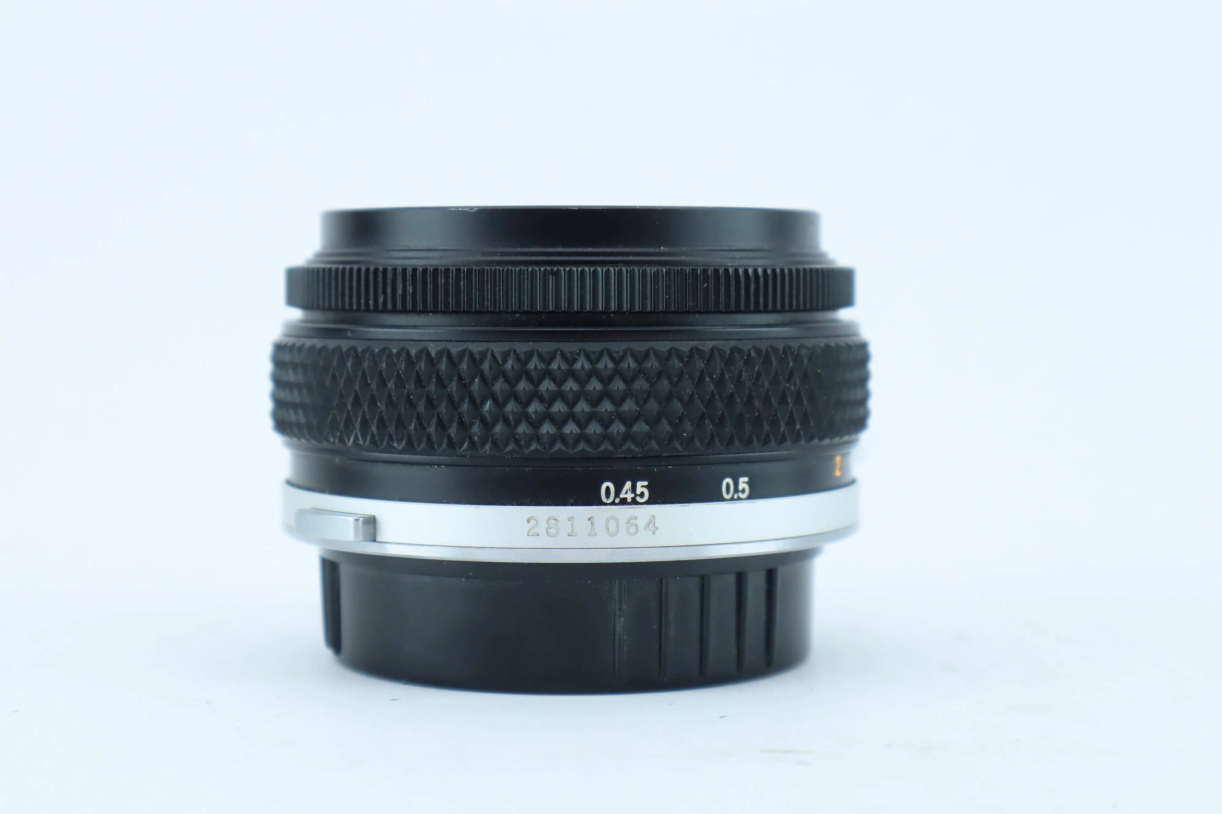 Olympus OM-System Zuiko MC Auto-S 50mm f/1.8 - Image 2