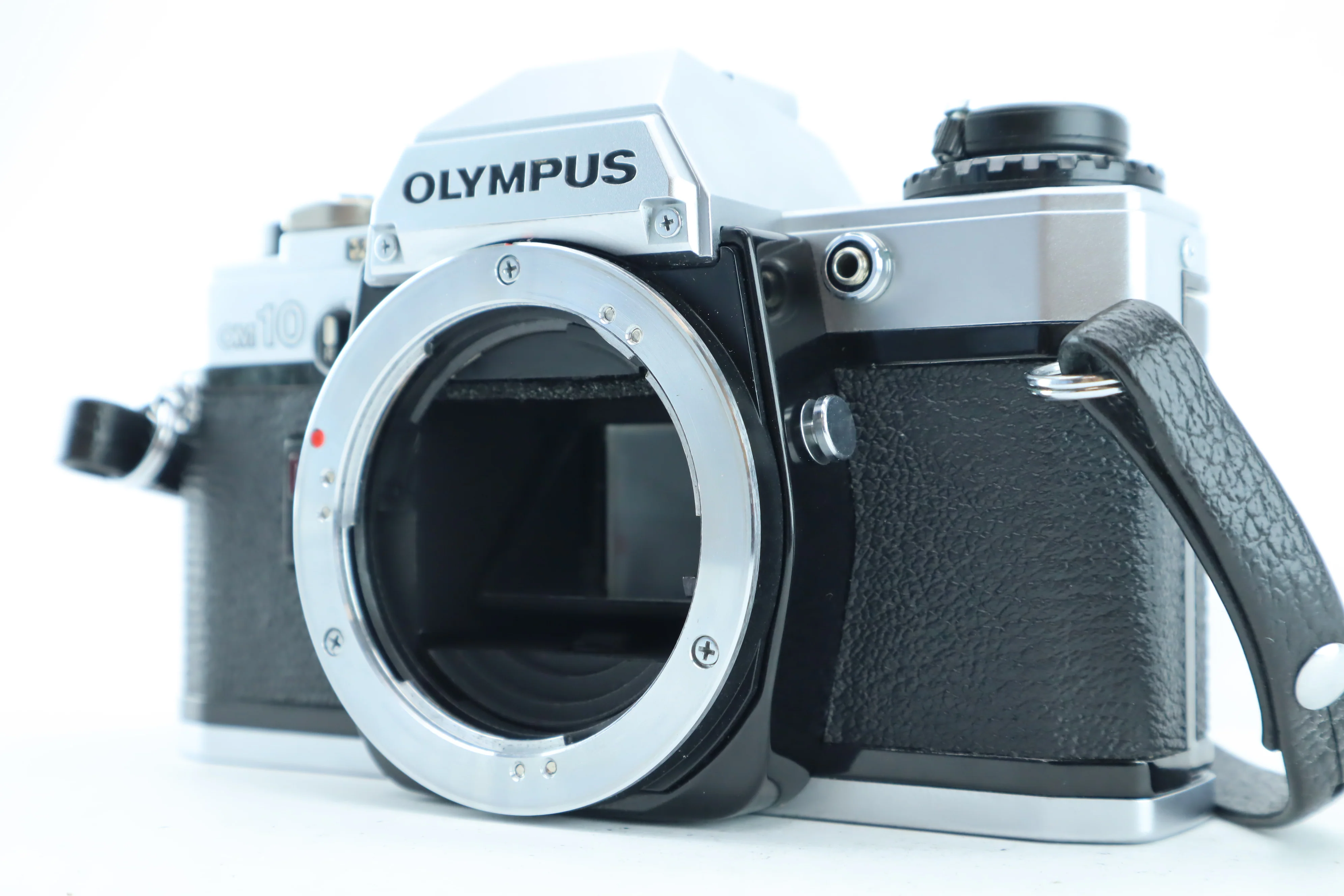 Olympus OM10 - Image 3