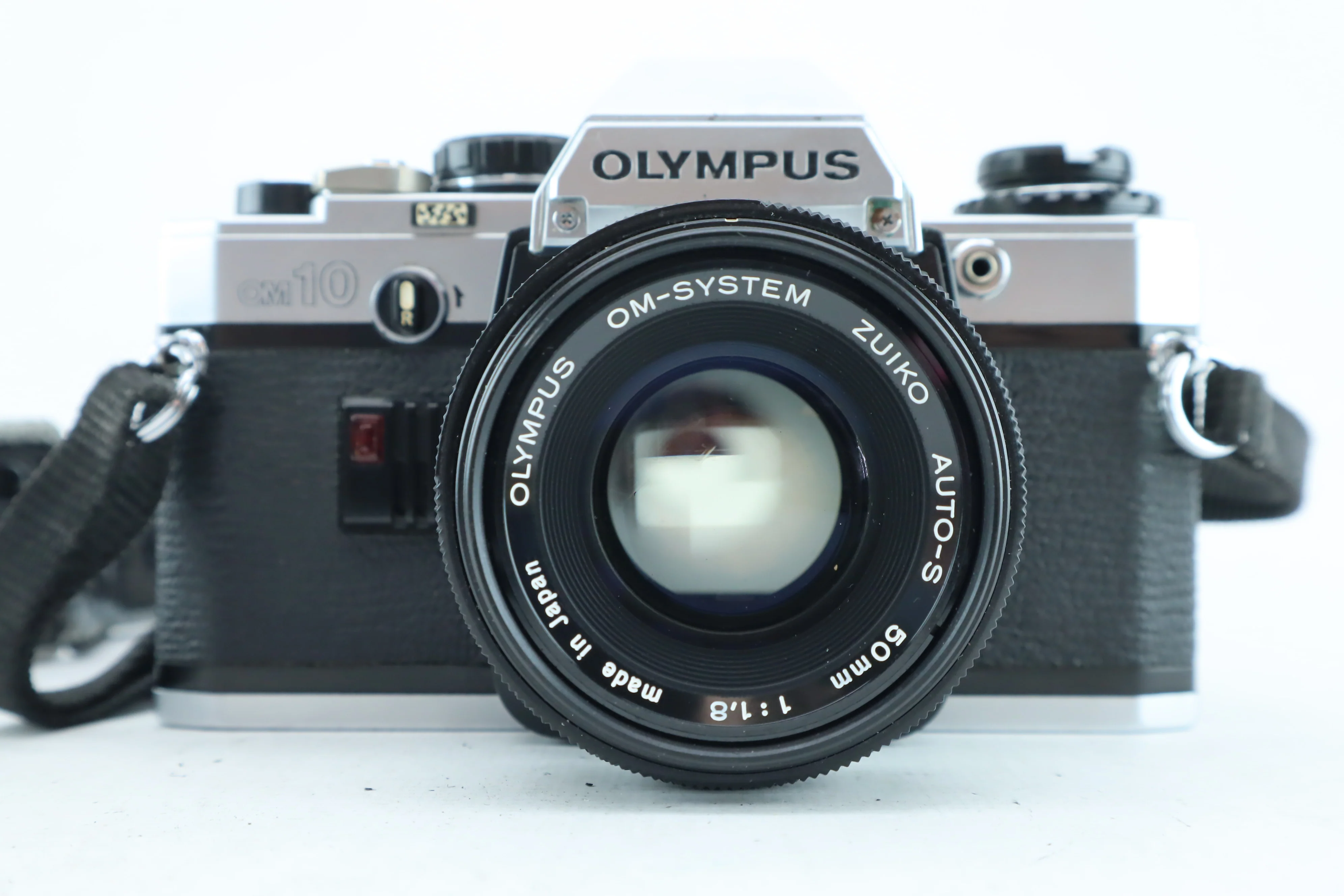 Olympus OM10 with OM-System Zuiko 50mm 1,8 - Image 2